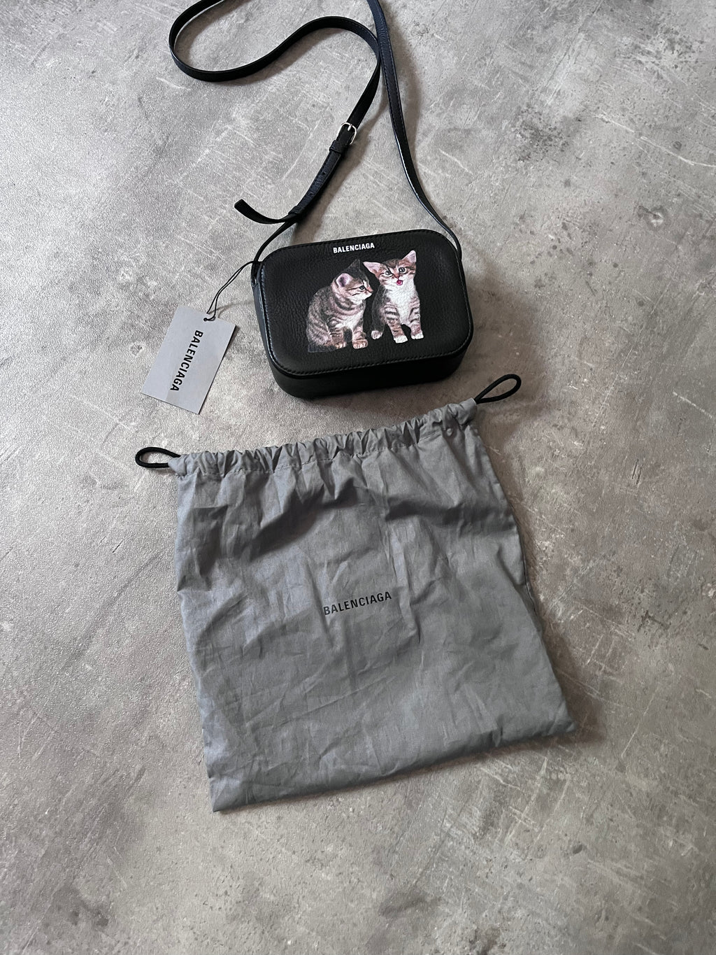 F/W 2018 Balenciaga Kitten Print Leather Shoulder Camer Bag Black