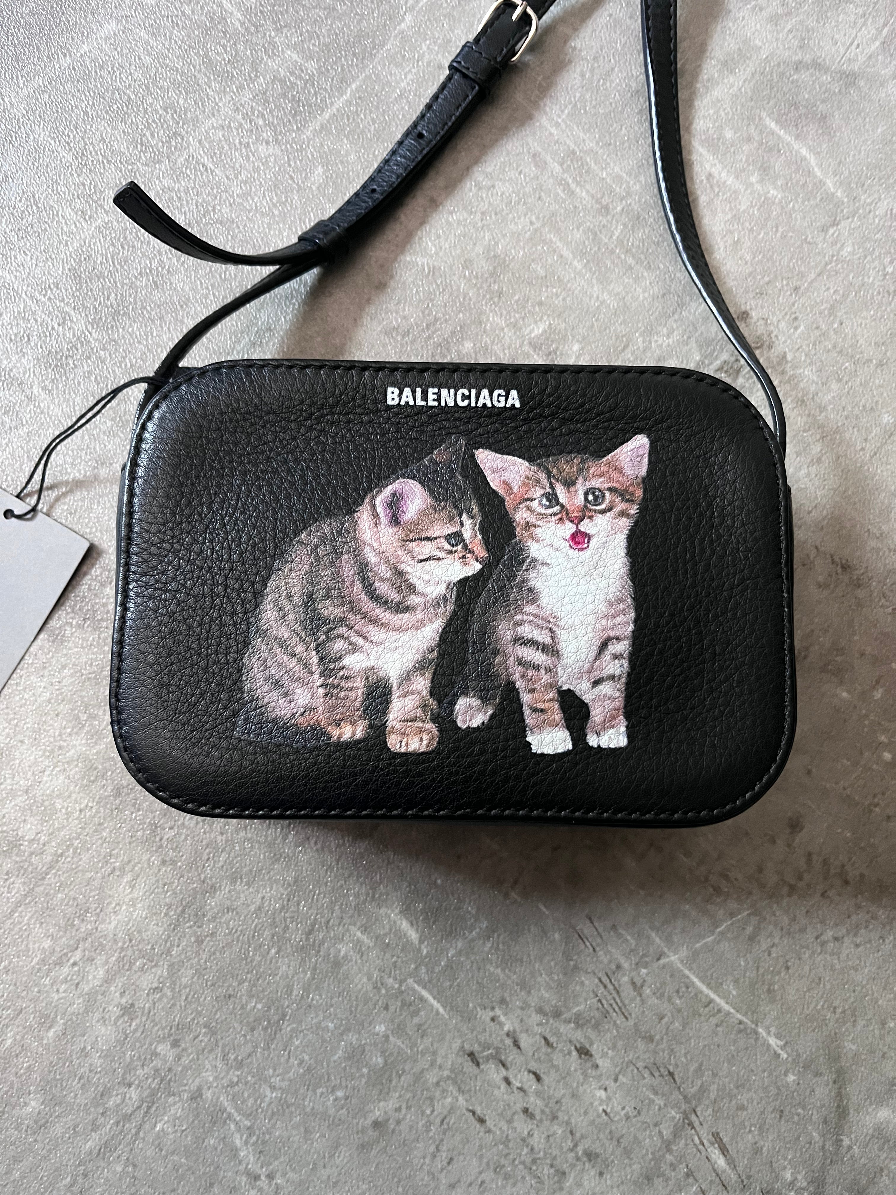 F/W 2018 Balenciaga Kitten Print Leather Shoulder Camer Bag Black