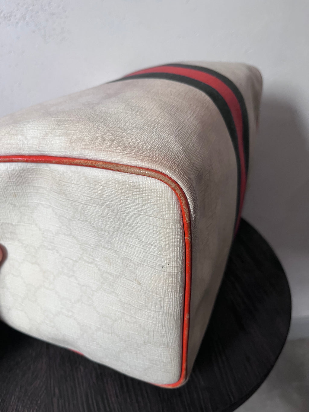 Gucci Limited Edition GG Supreme Boston Canvas Handbag White Red