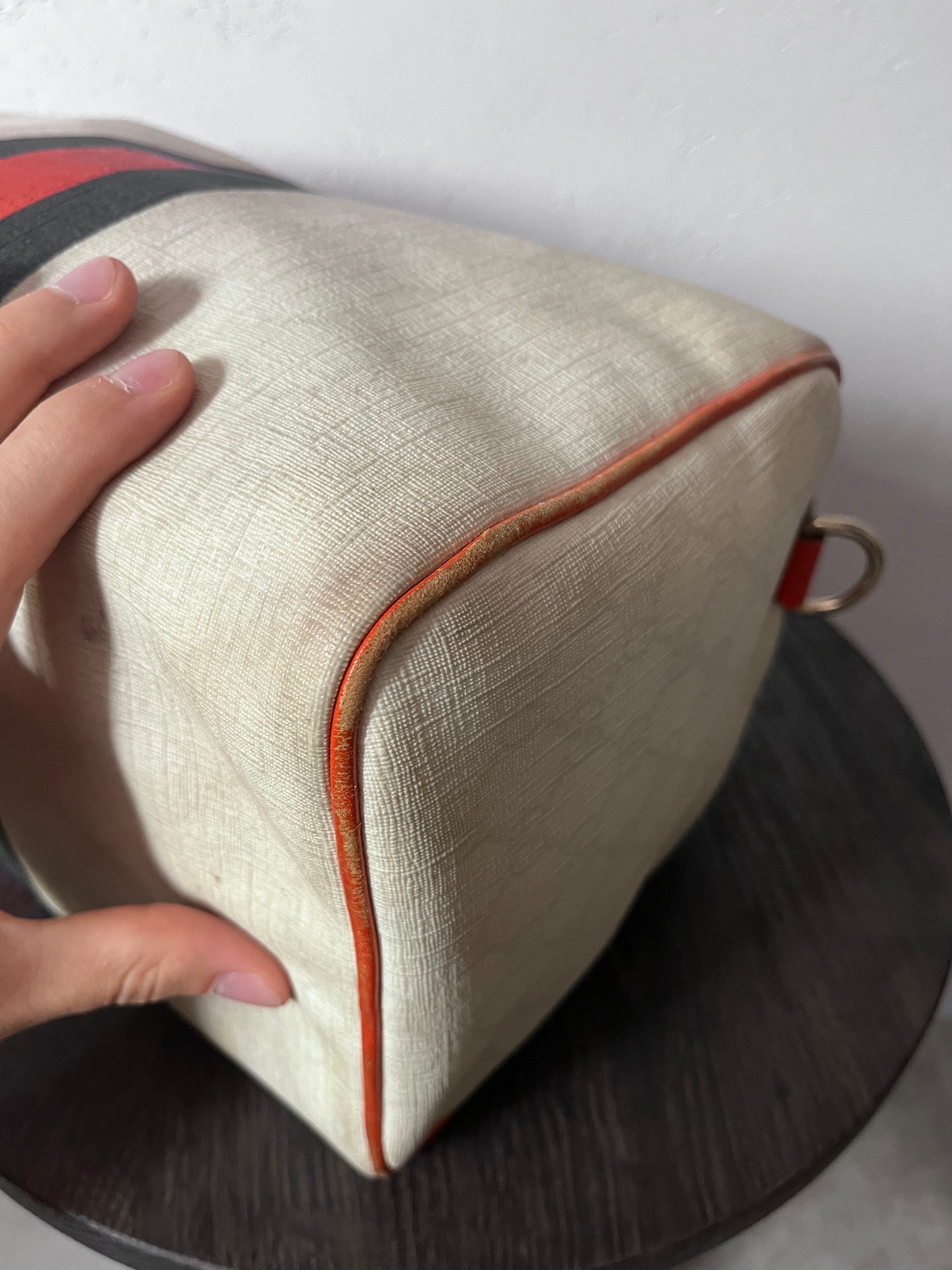 Gucci Limited Edition GG Supreme Boston Canvas Handbag White Red