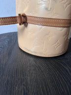 2000s Louis Vuitton Vernis Bedford Shoulder Bag Beige