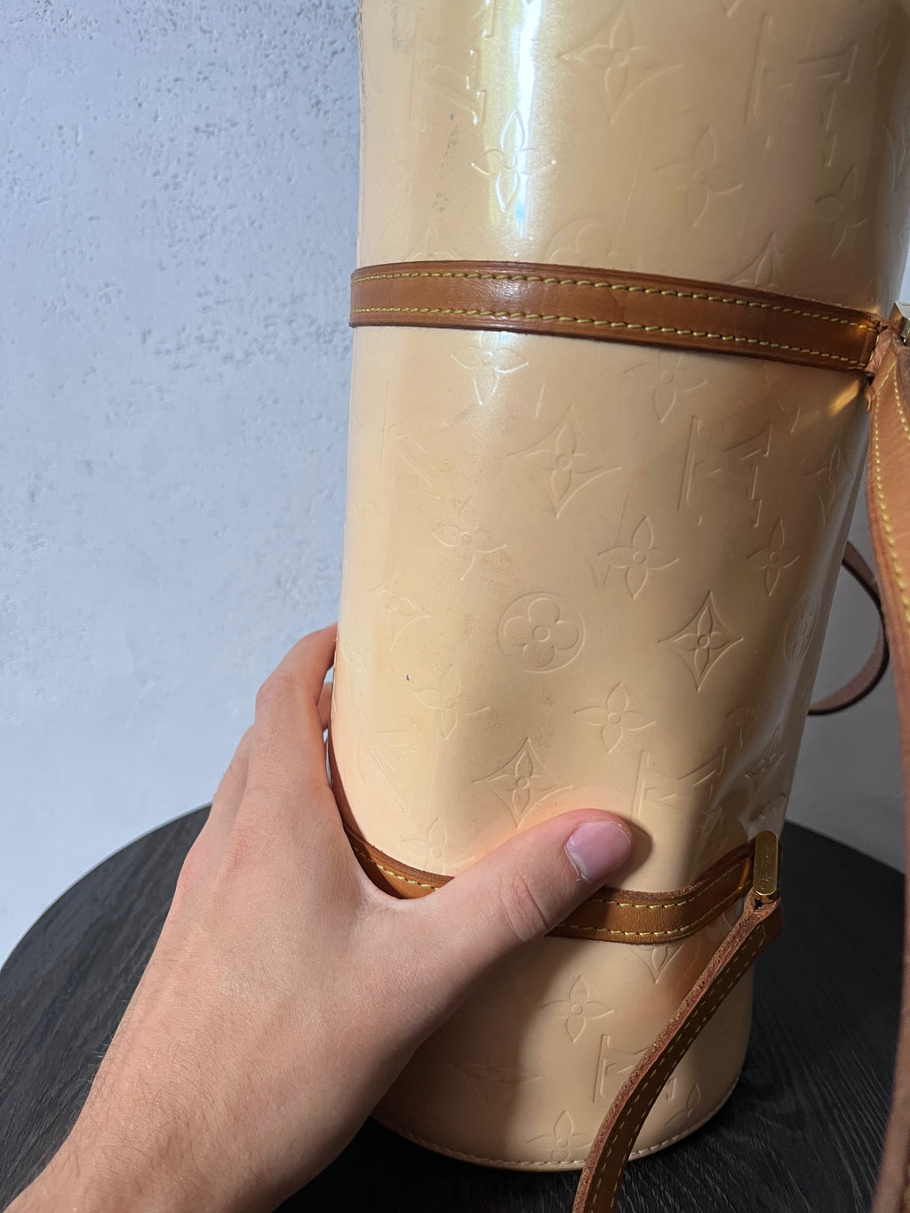 2000s Louis Vuitton Vernis Bedford Shoulder Bag Beige