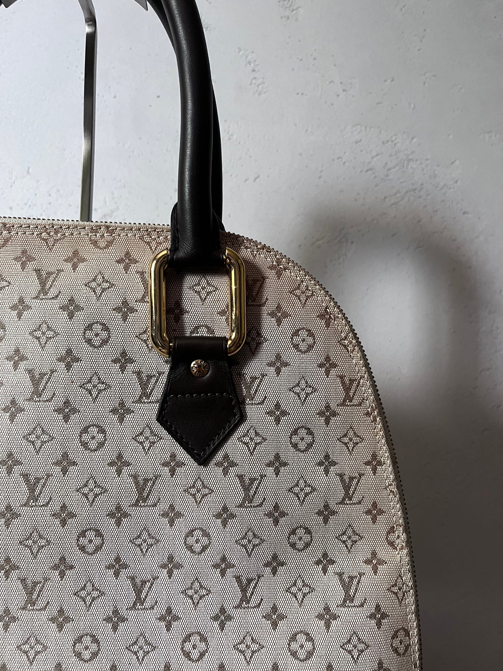 Louis Vuitton Monogram Mini Lin Alma Tall Shoulder Bag Beige