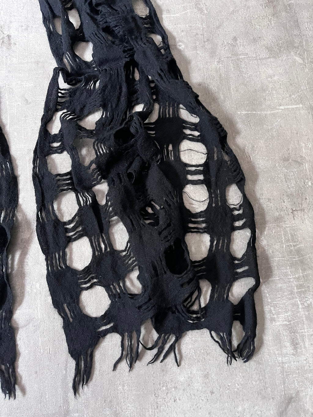 Yohji Yamamoto Y's Wool Hole Pattern Scarf Black
