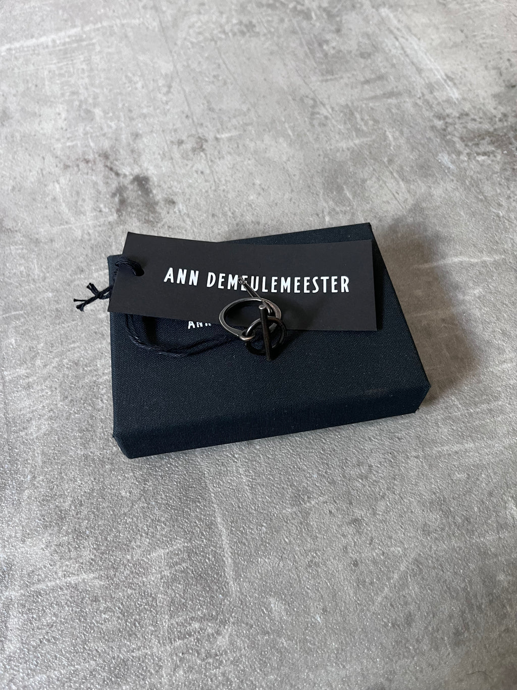 Ann Demeulemeester Silver Lock Ring - 59