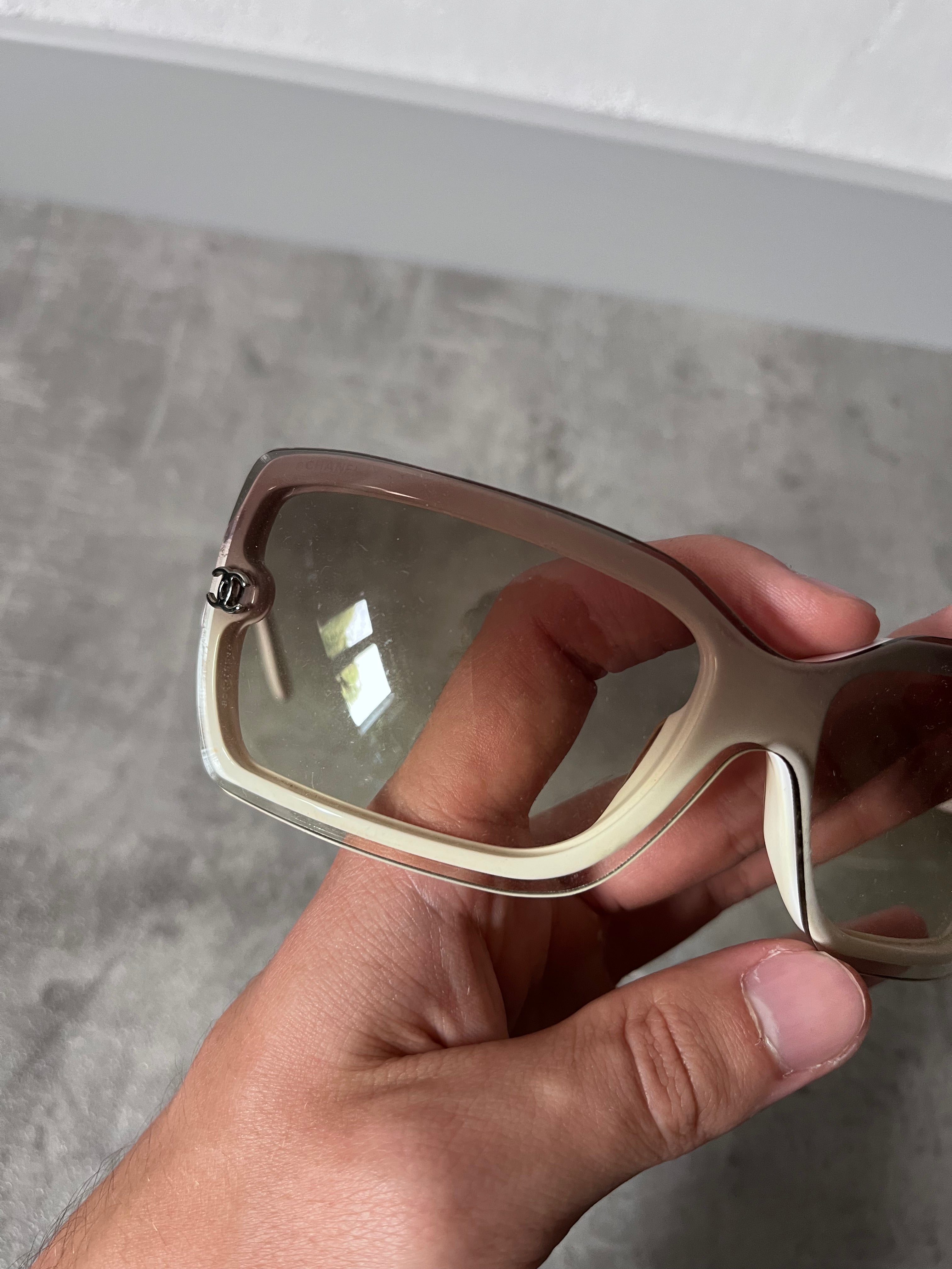Chanel Vintage CC Logo Gradient Sunglasses White Purple
