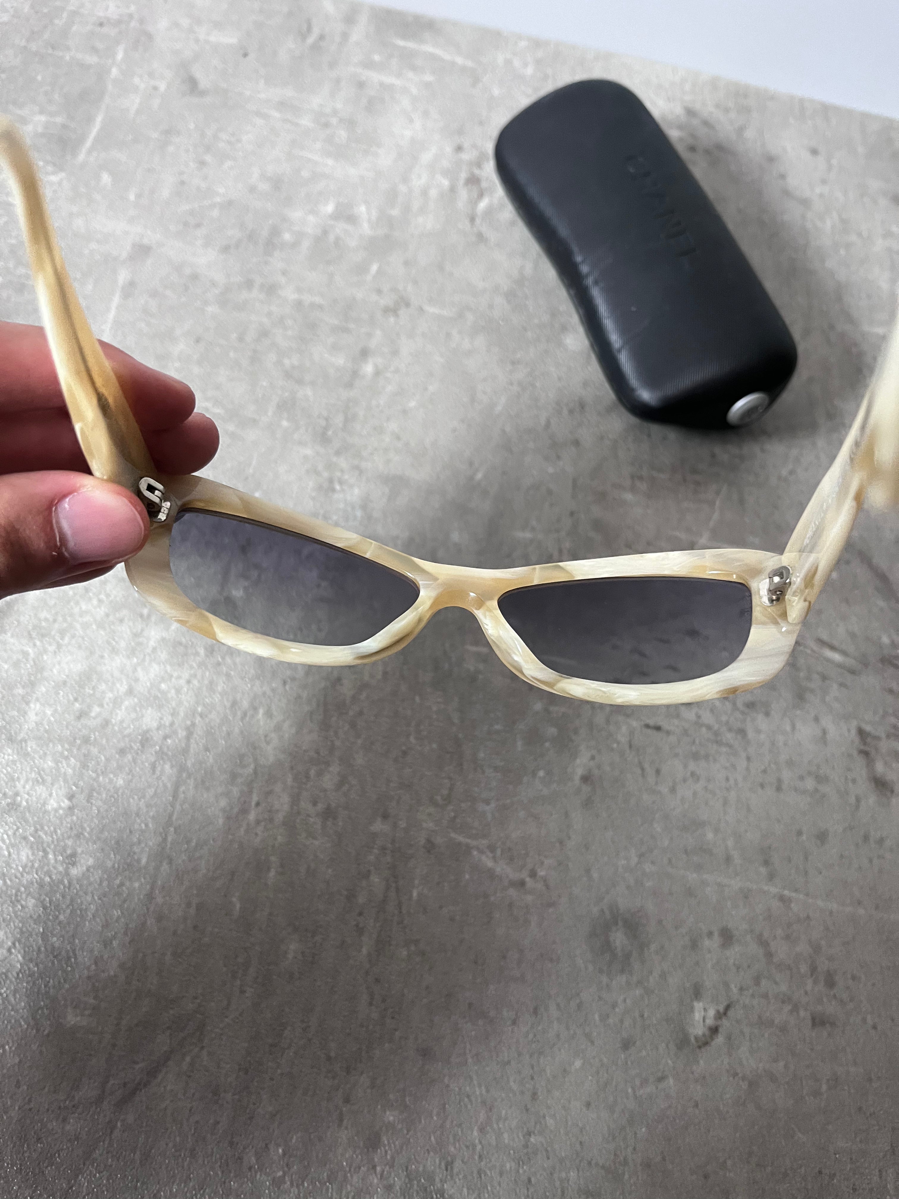2000s Chanel Marble CC Logo Sunglasses Beige