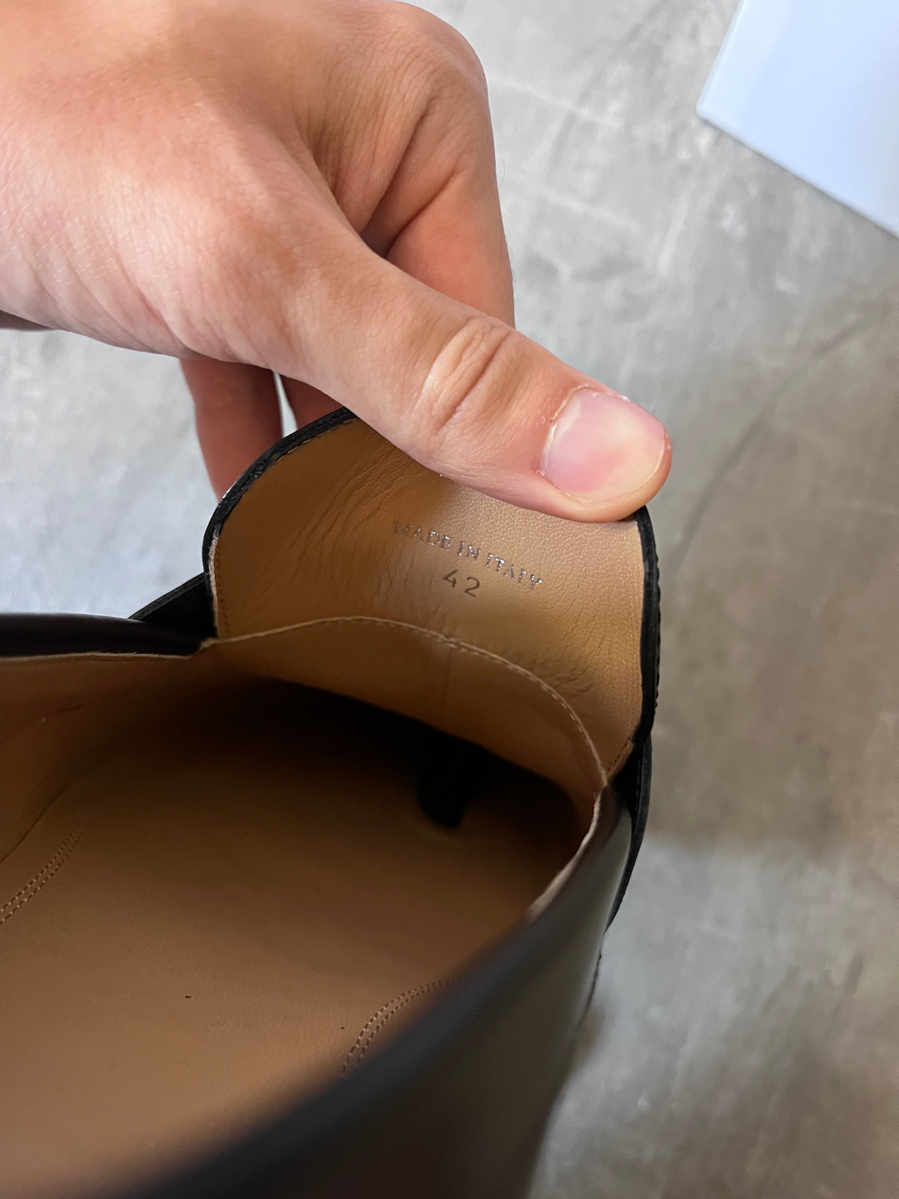 Maison Marginal Tabi Loafers Leather Shoes Black Men - 42