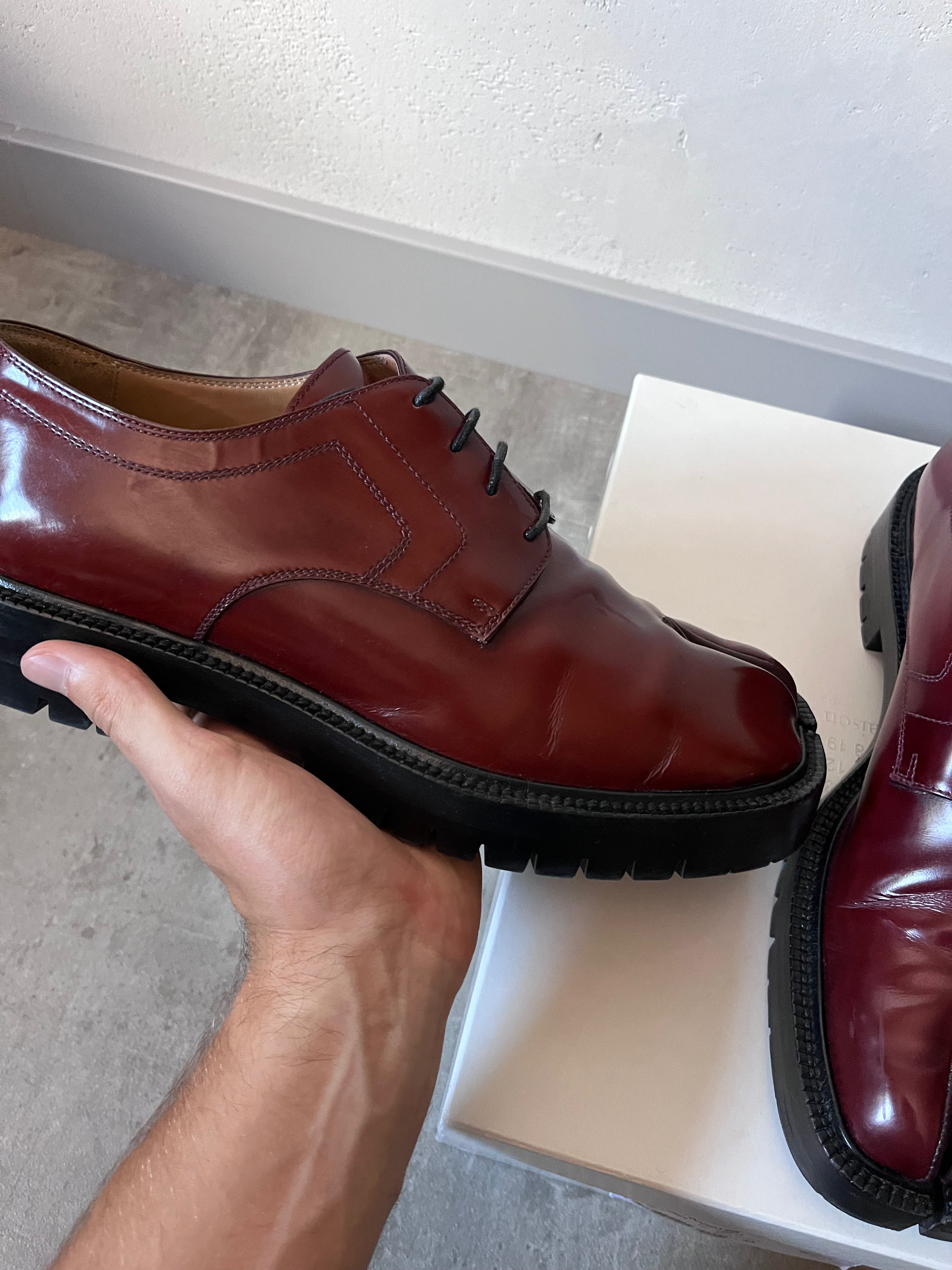 Maison Margiela Tabi Derby Lace-Up Leather Shoes Red Men - 43