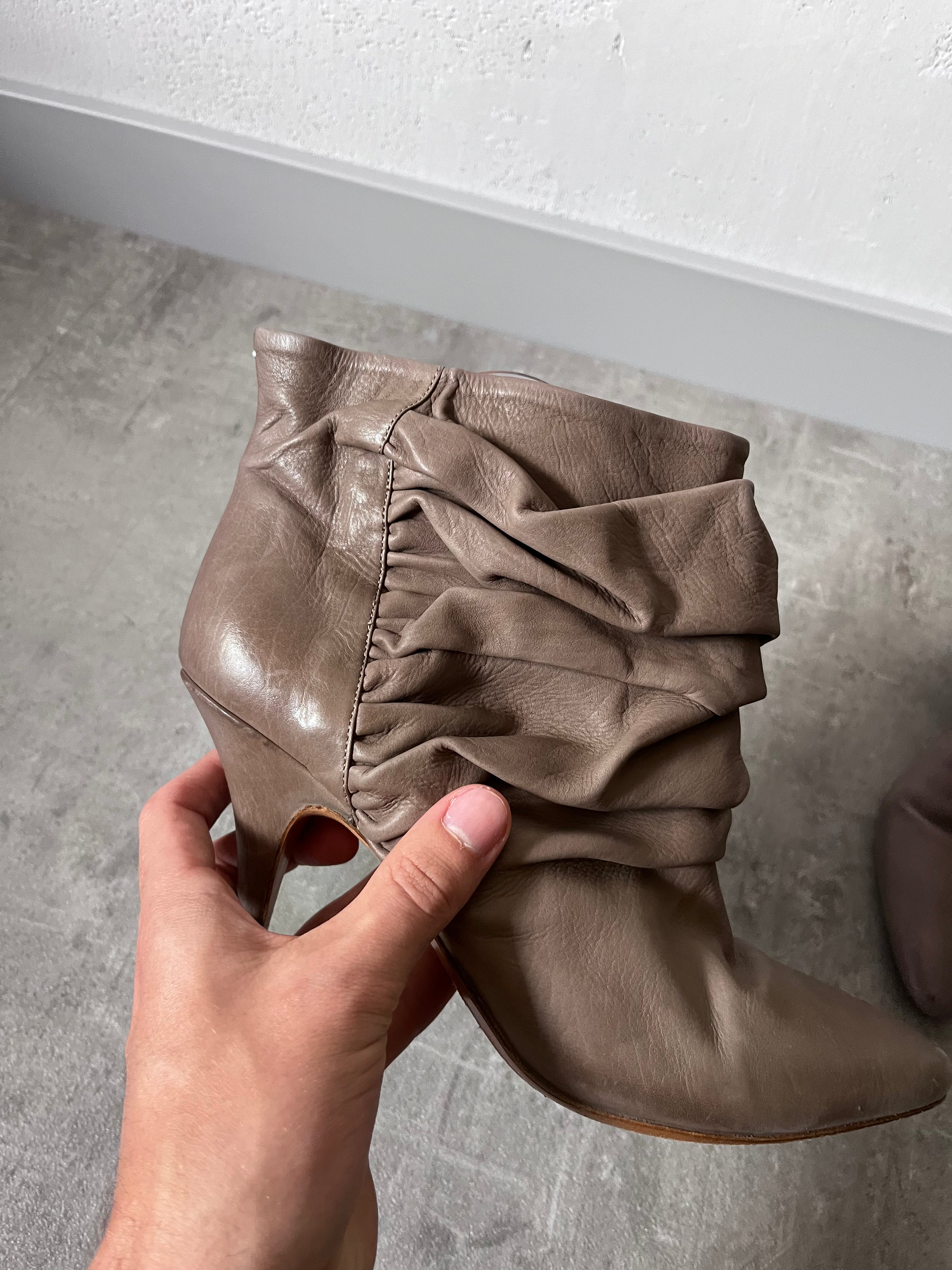 Maison Margiela Crinkle Leather Heels Beige Women - 39