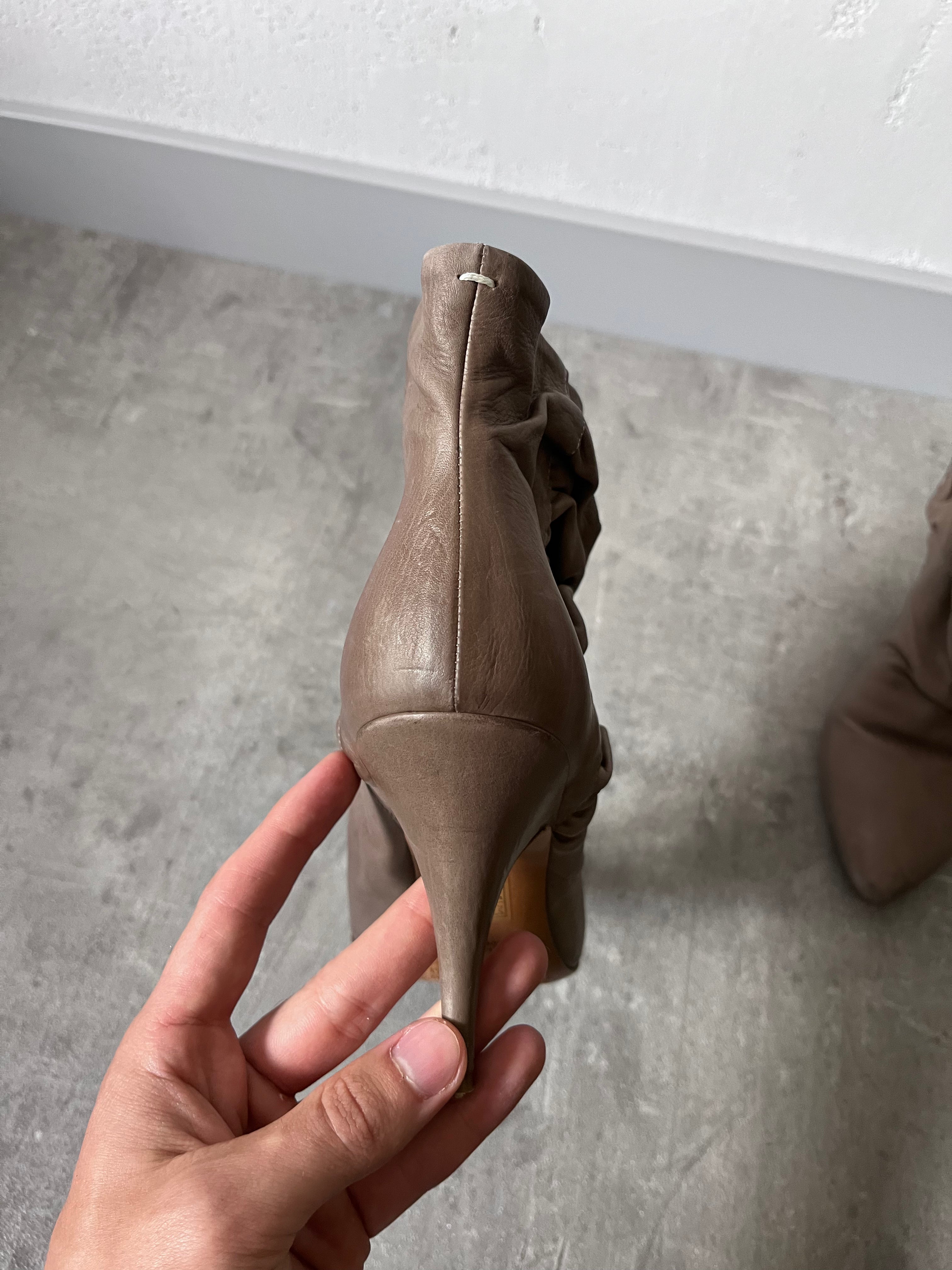 Maison Margiela Crinkle Leather Heels Beige Women - 39