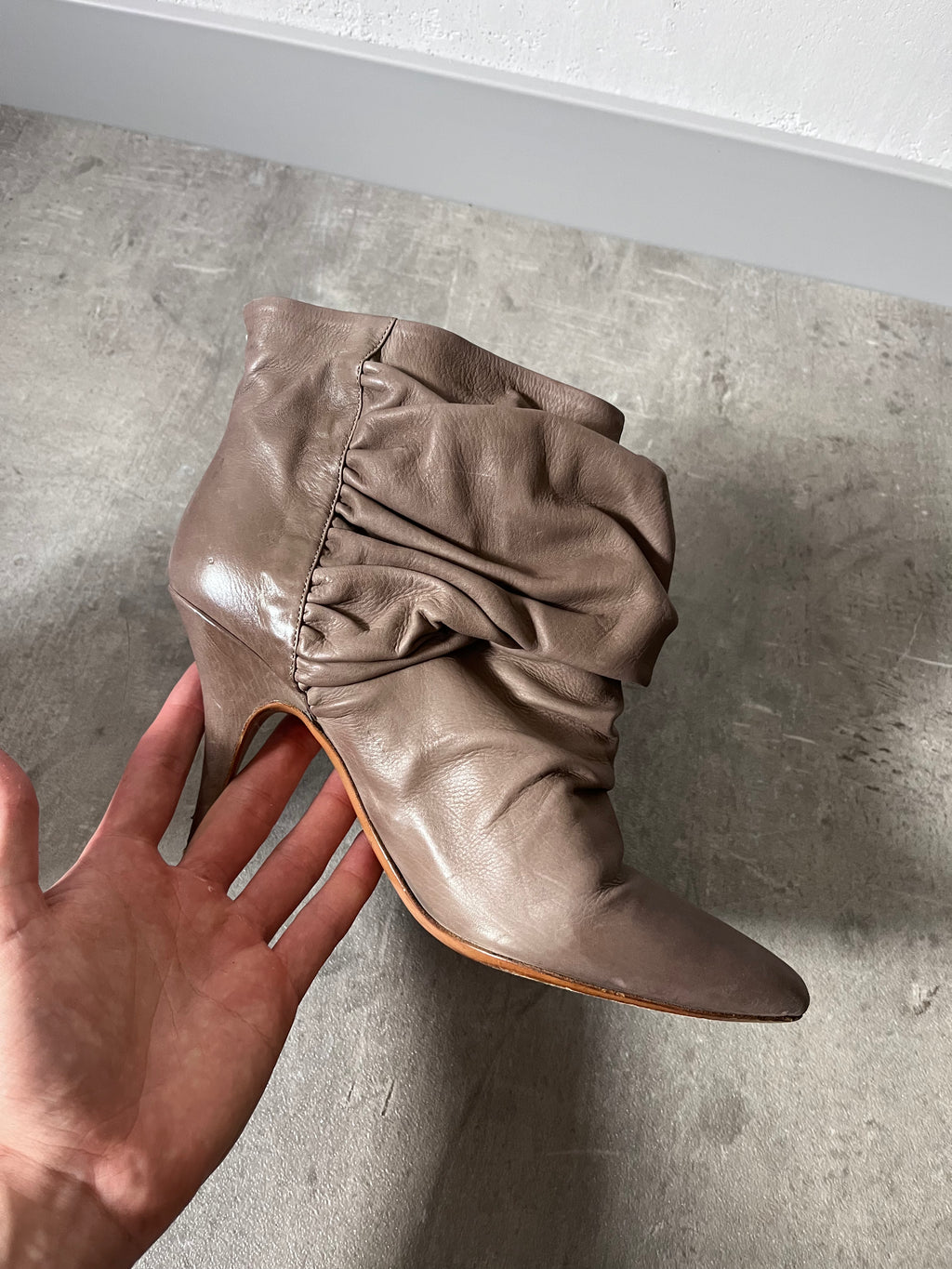 Maison Margiela Crinkle Leather Heels Beige Women - 39