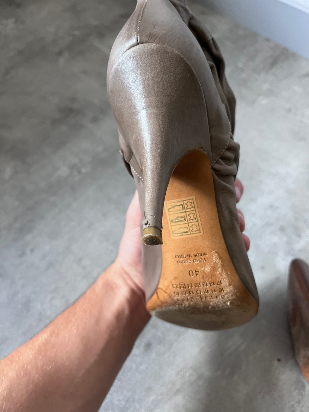 Maison Margiela Crinkle Leather Heels Beige Women - 39