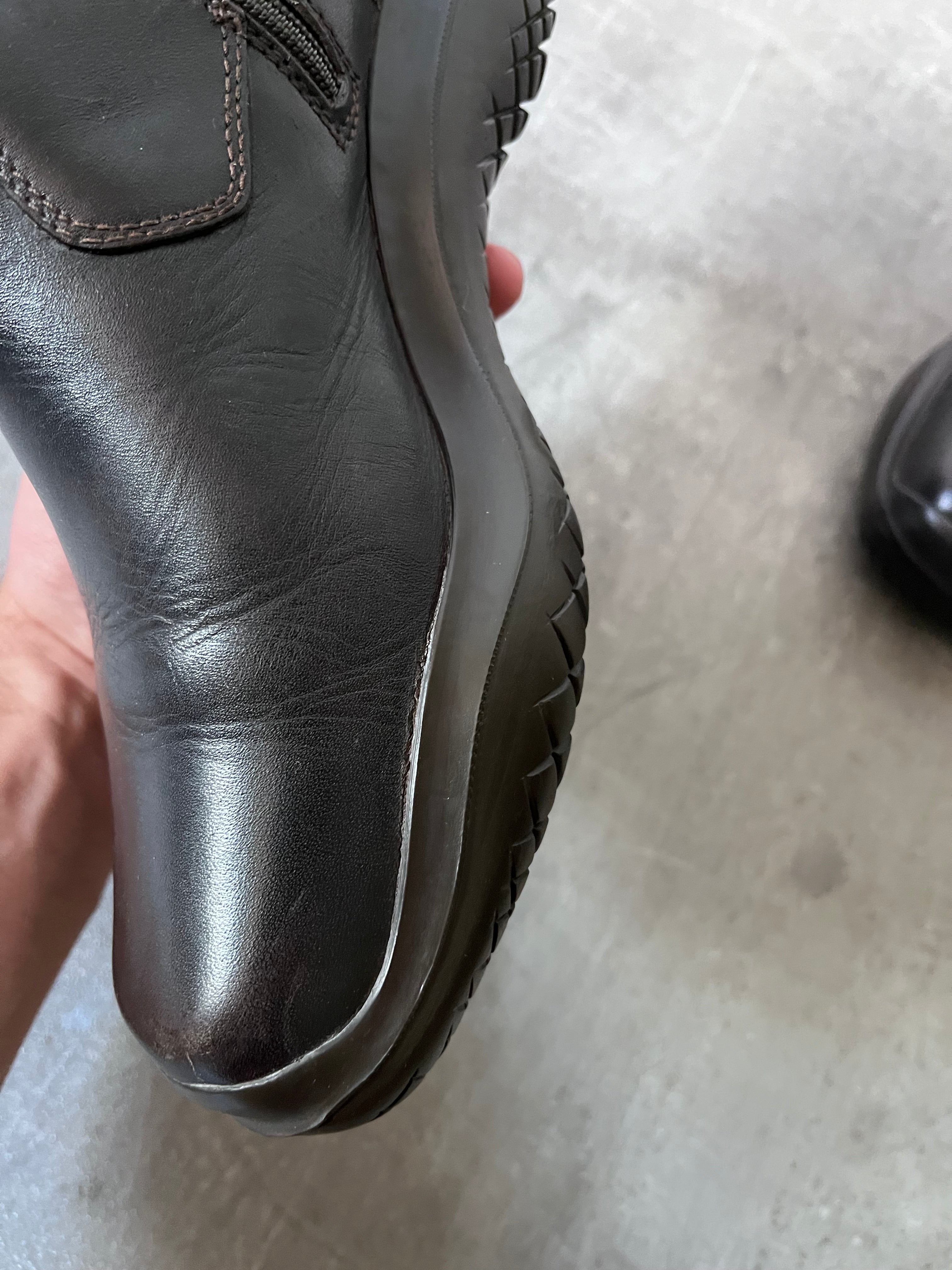 F/W 1999 Prada Ankle Leather Vibram Boots Black Men - 42