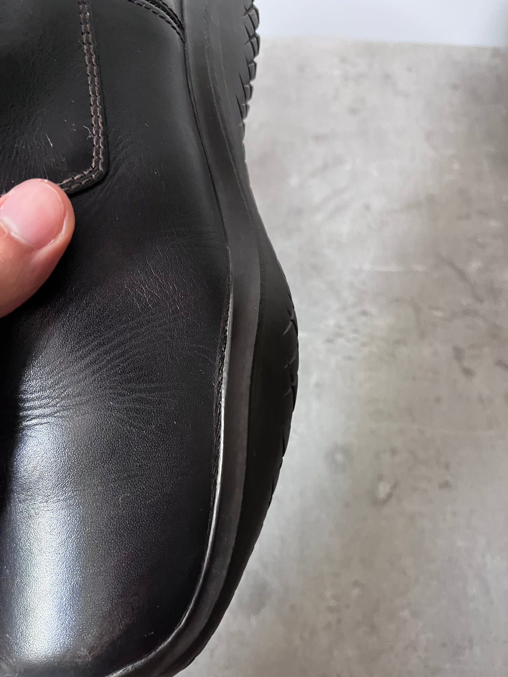 F/W 1999 Prada Ankle Leather Vibram Boots Black Men - 42