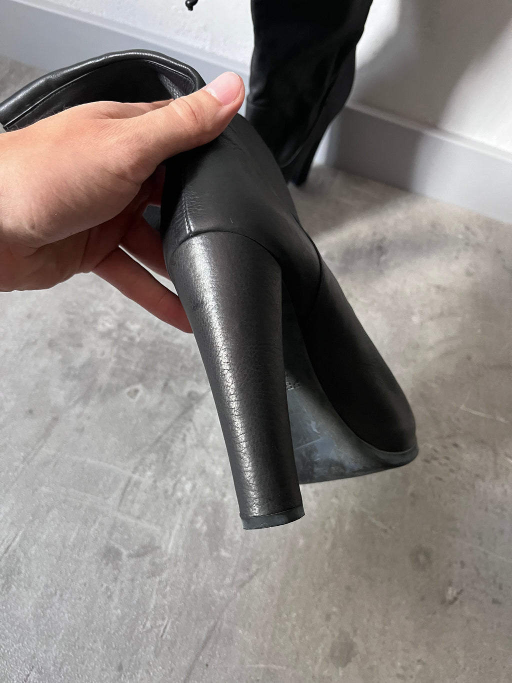 Fendi Free Toe Leather Ankle Heels Black Women - 39