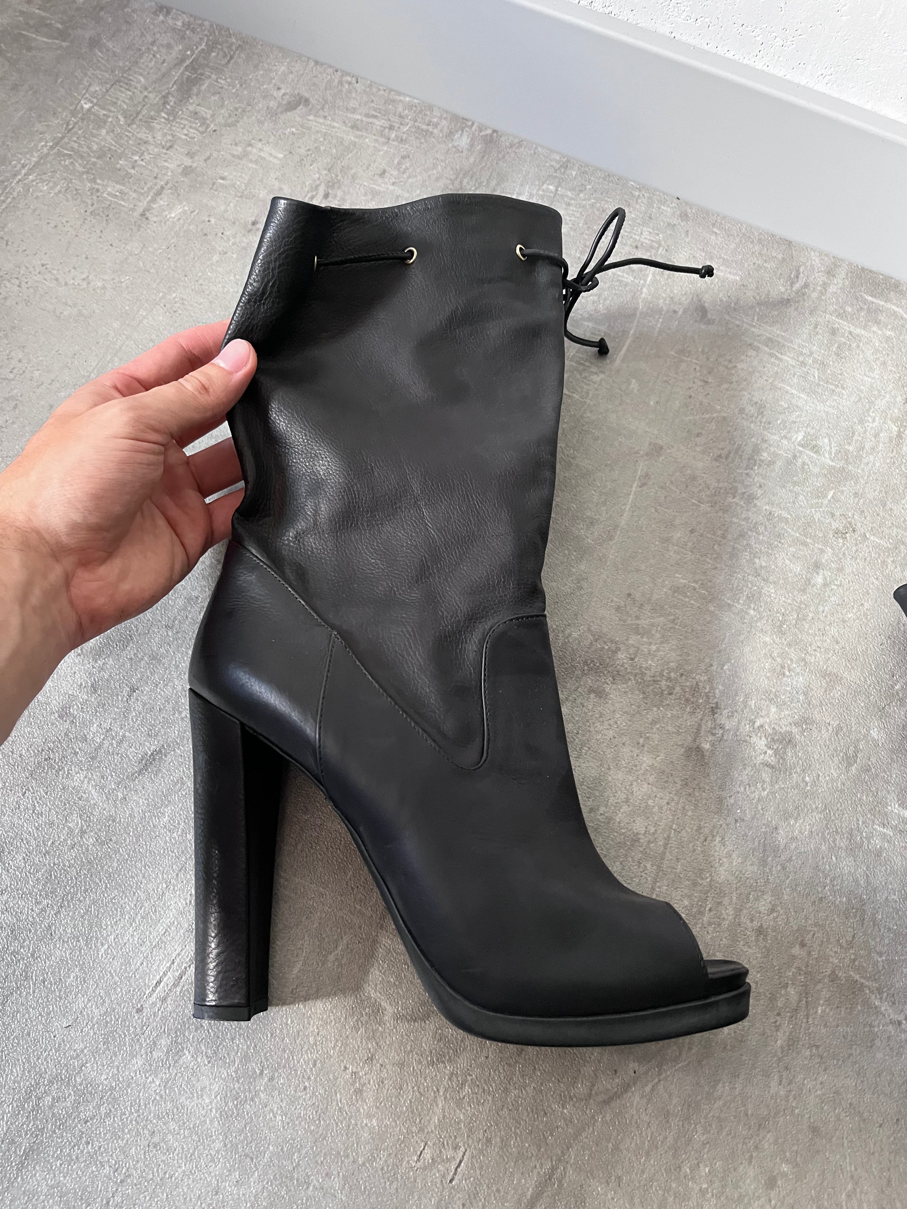 Fendi Free Toe Leather Ankle Heels Black Women - 39