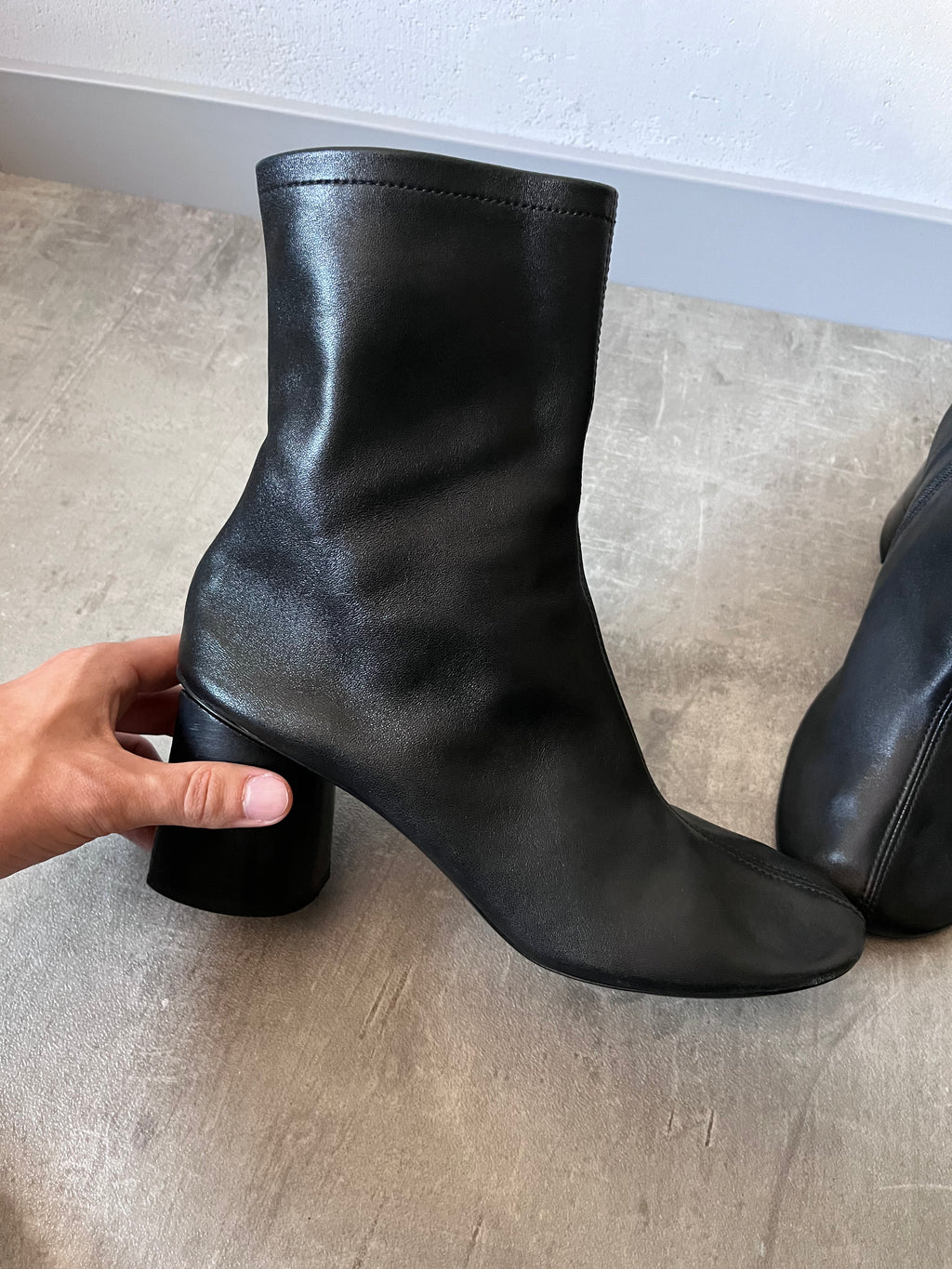F/W 2022 Balenciaga Glove Leather Heel Boots Black Men - 42