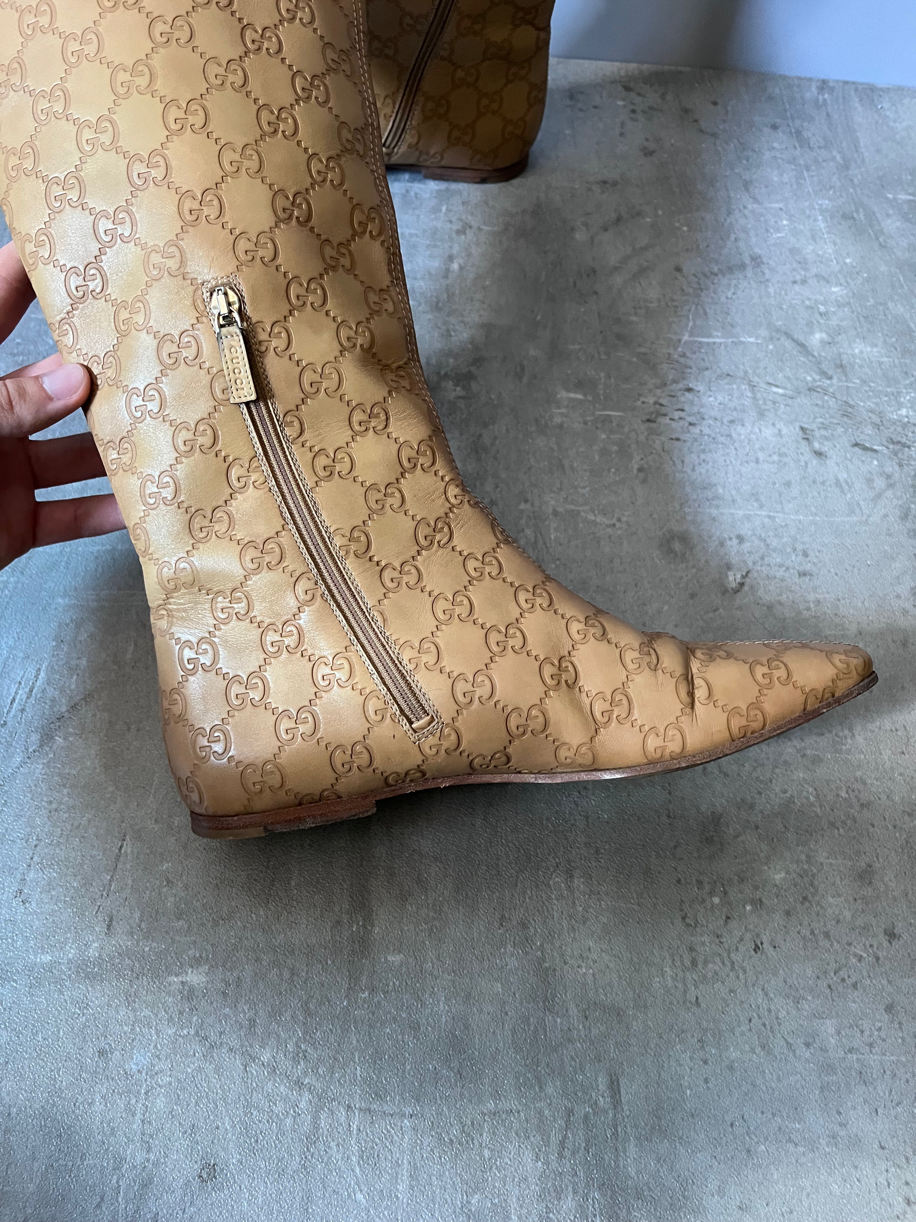 2000s Gucci GG Monogram Big Logo Leather Boots Beige Women - 38