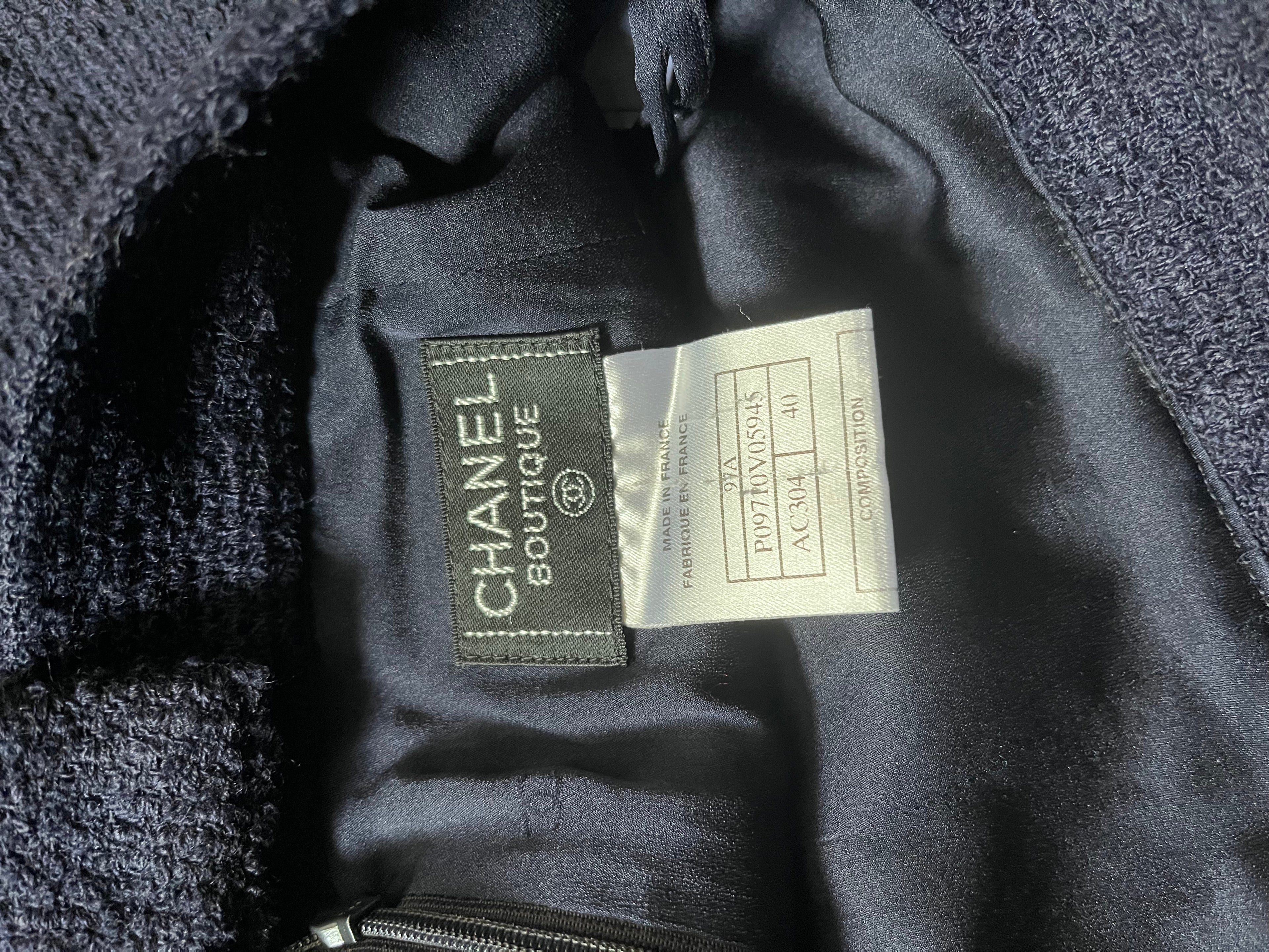 F/W 1997 Chanel Suit Set Worn by Karen Elson Full Runway Look Wool Silk Navy Red Women - M