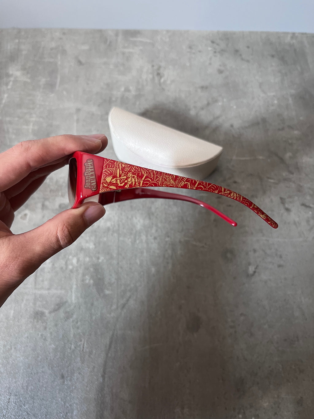 2000s Jean Paul Gaultier SJP500 Hawaiian Print Sunglasses Red Unisex