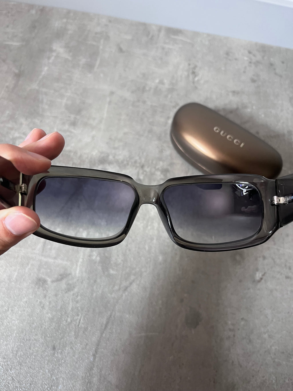 Gucci GG 1402/S Side Logo Sunglasses Grey Green Unisex