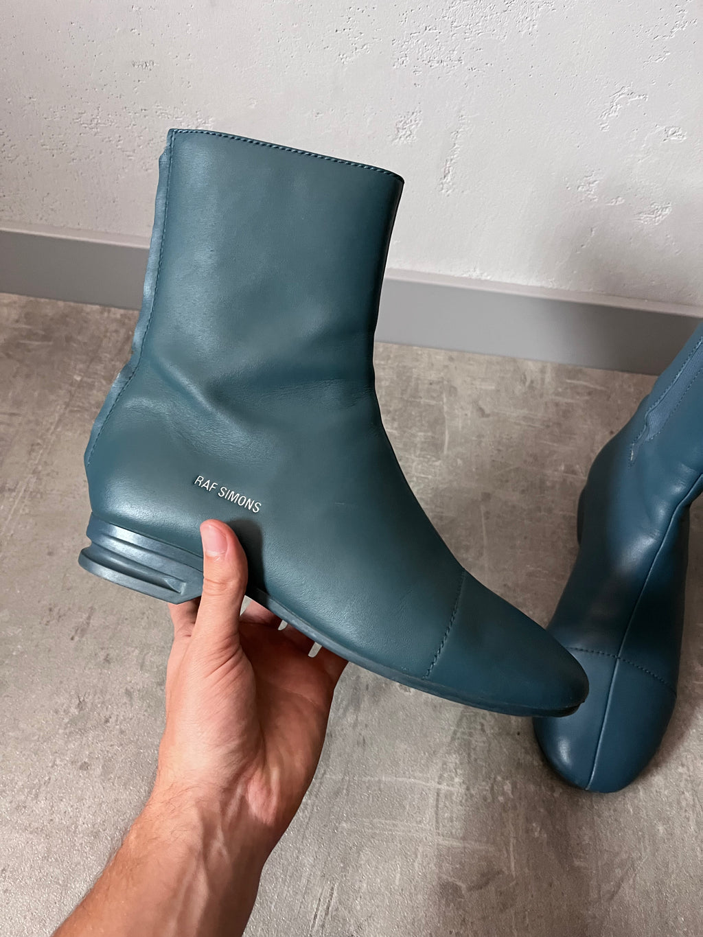 F/W 2020 Raf Simons Runner 2001 Heel Ankle Boots Blue Men - 40