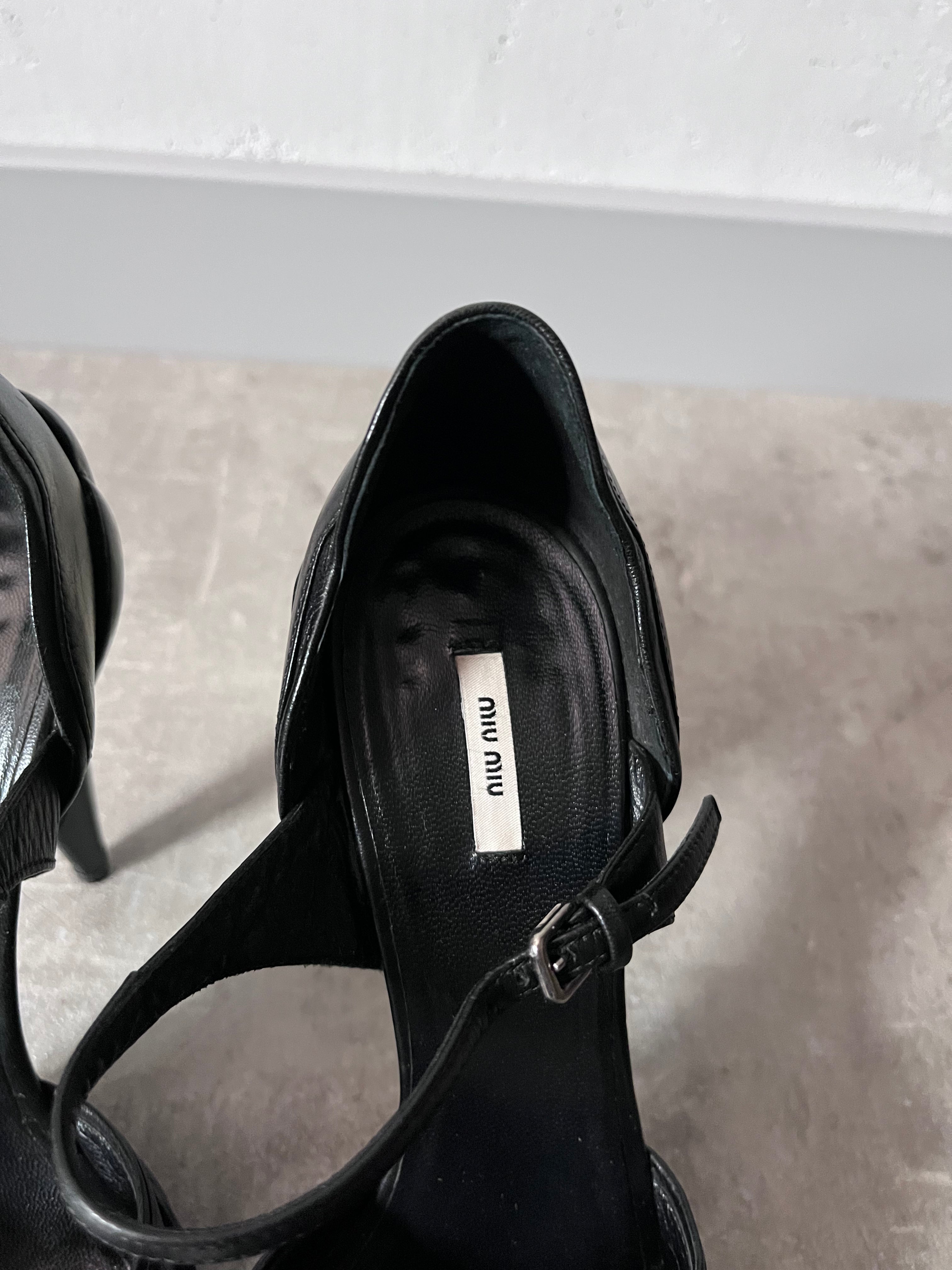 F/W 2008 Miu Miu Leather Sculpted Mary Jane Platform Pumps Heel Black Women - 37