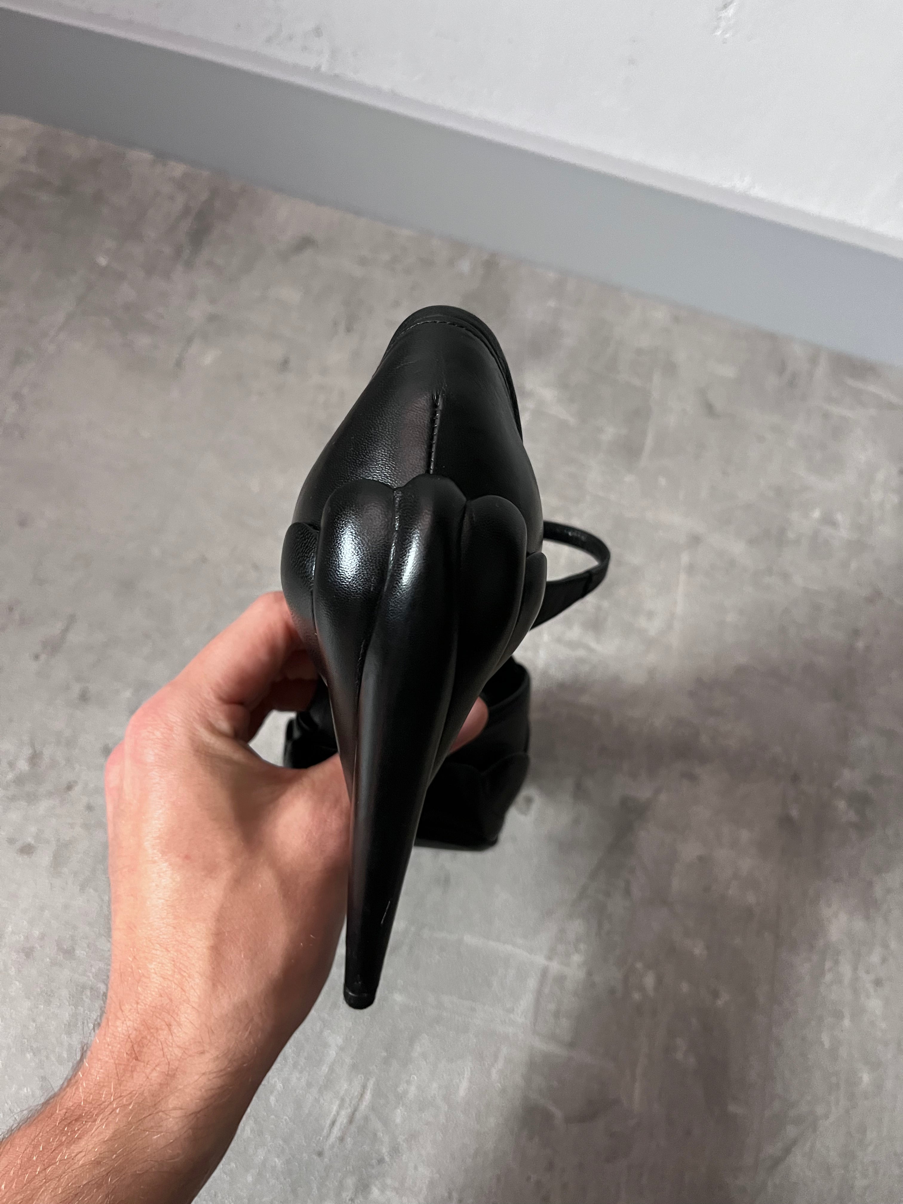 F/W 2008 Miu Miu Leather Sculpted Mary Jane Platform Pumps Heel Black Women - 37