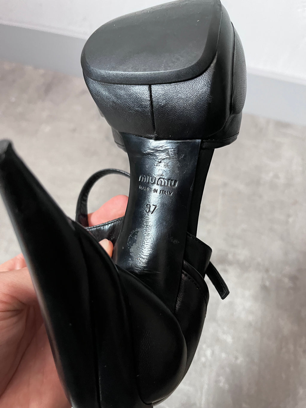 F/W 2008 Miu Miu Leather Sculpted Mary Jane Platform Pumps Heel Black Women - 37