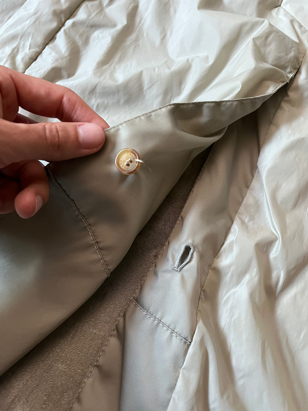 2008 Prada Nylon Double Breasted Trench Coast Jacket Beige Women - L