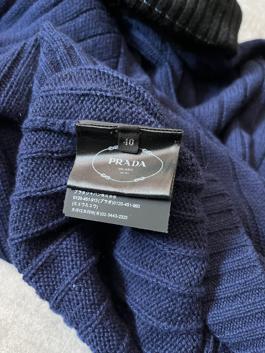 F/W 2018 Prada Ribbed Cashmere Turtleneck Sweater Navy Black Women - S
