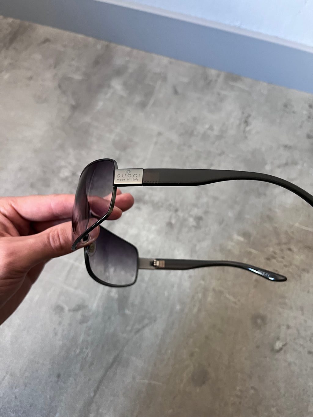Gucci GG 1894/S Metal Side Logo Sunglasses Grey Black Unisex