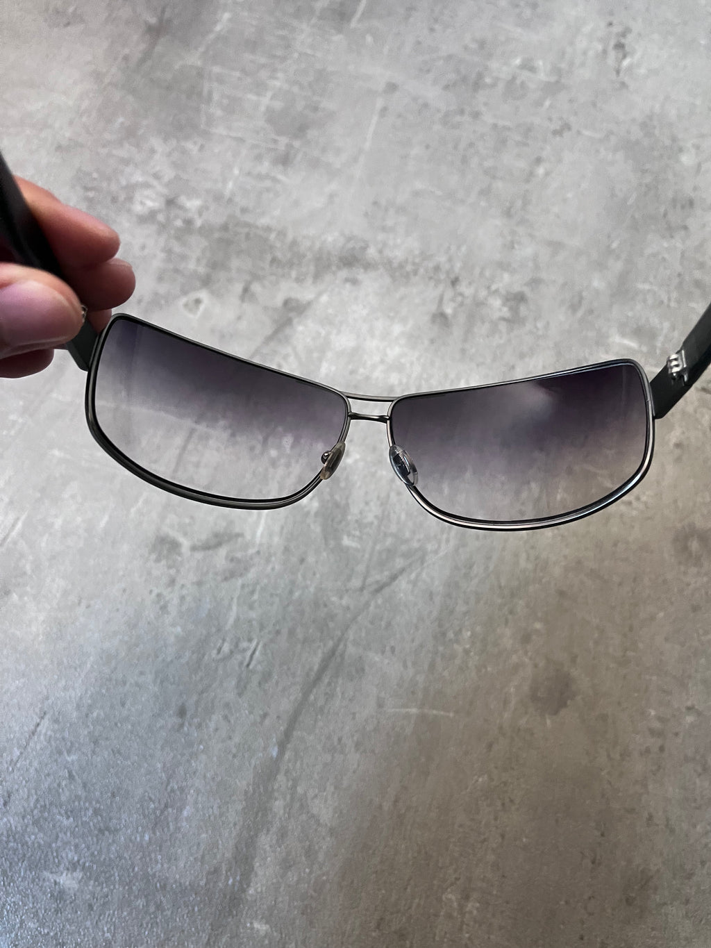 Gucci GG 1894/S Metal Side Logo Sunglasses Grey Black Unisex