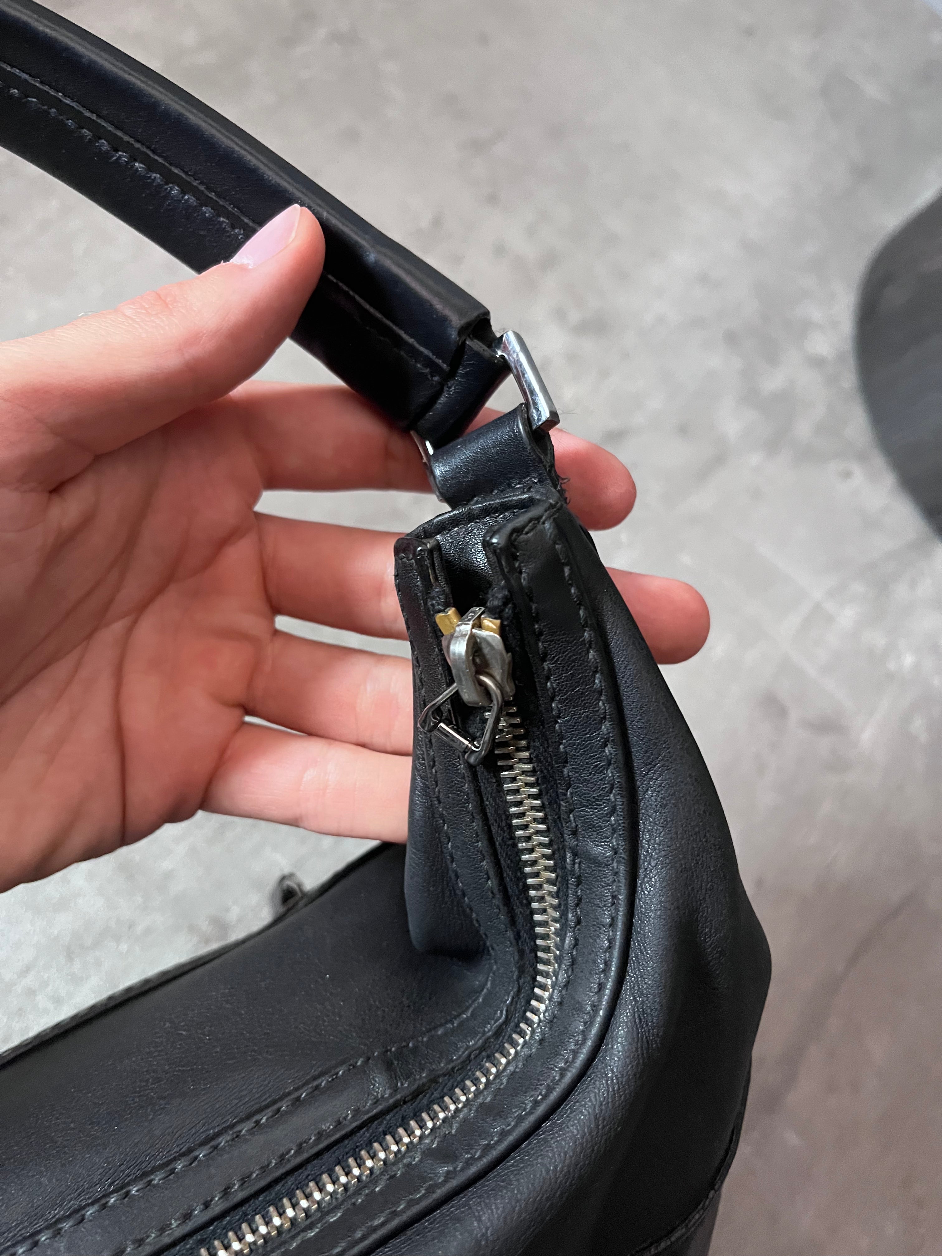 Gucci Vintage Leather Hobo Small Shoulder Bag Black