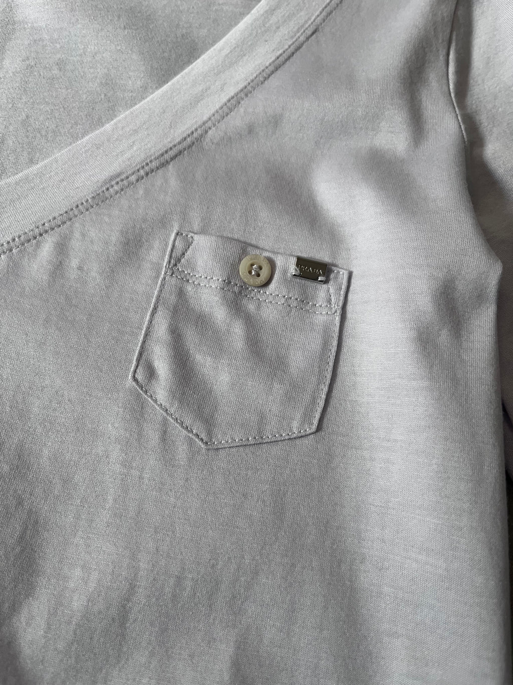 Prada Pocket V-Neck T-shirt Liliac Women - XL