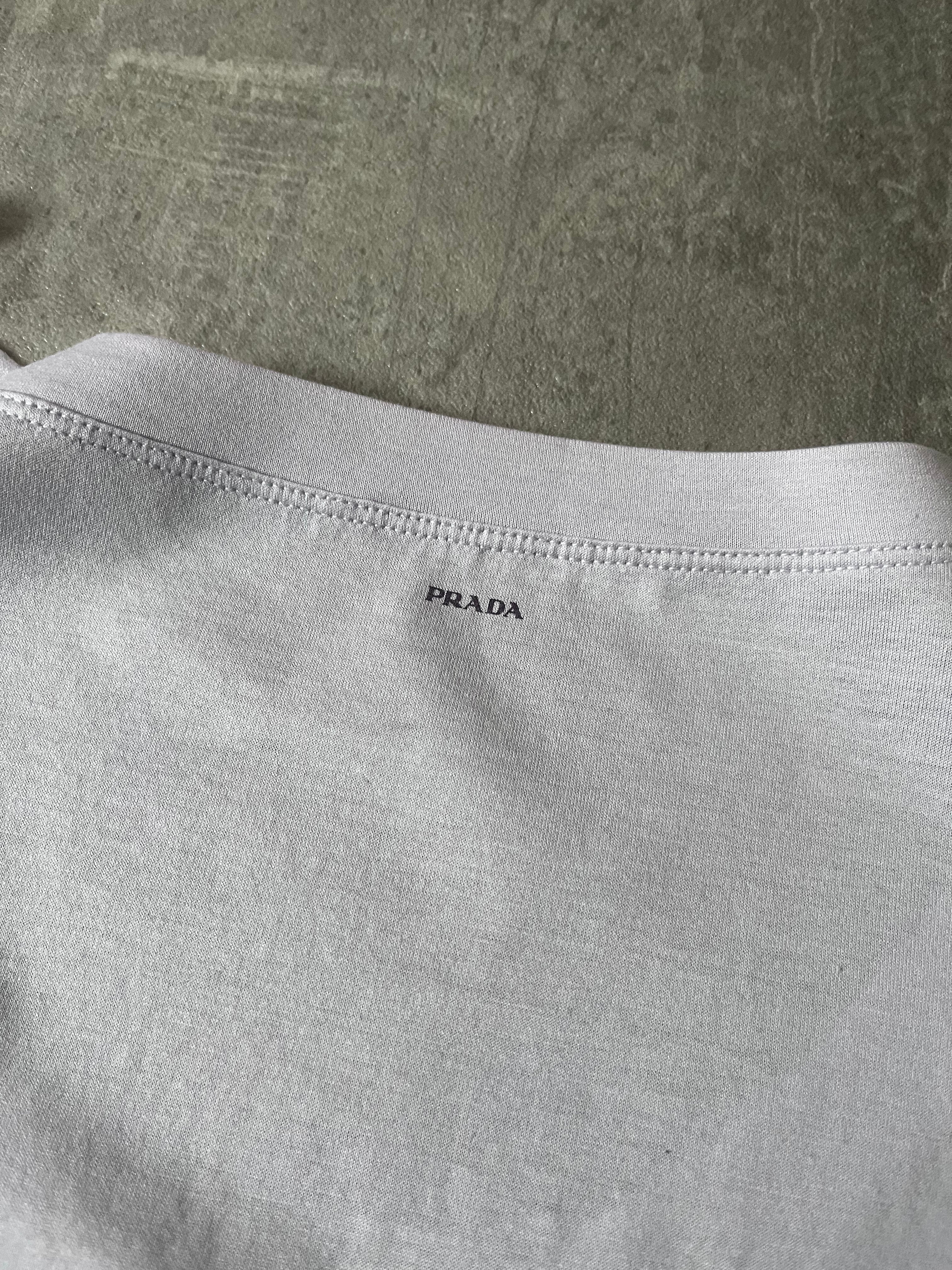 Prada Pocket V-Neck T-shirt Liliac Women - XL