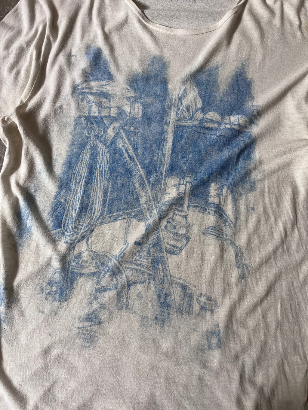 Gucci Vintage Blue Ship Painting T-shirt White Men - L