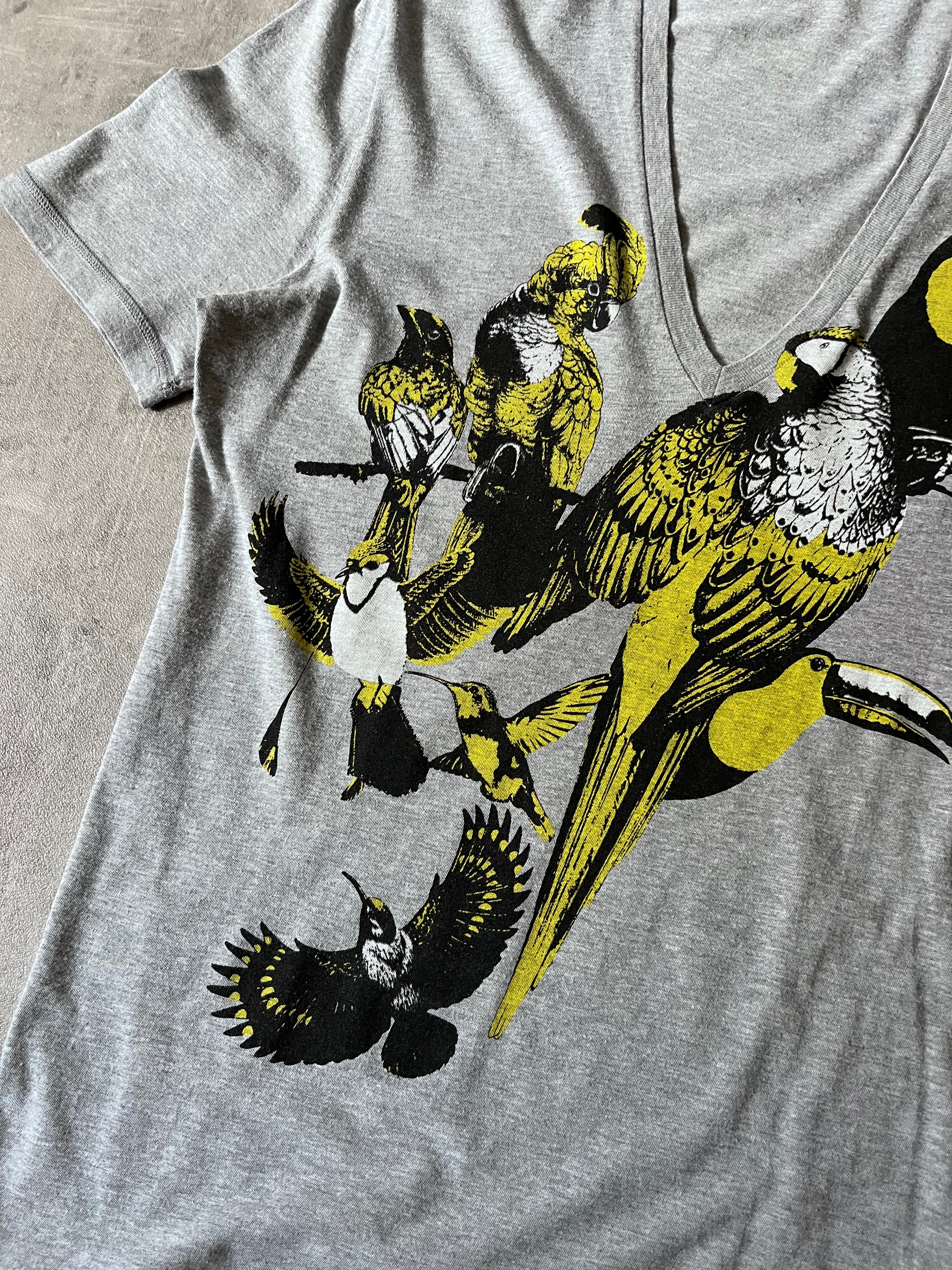 S/S 2009 Gucci Birds Toocan V-Neck T-shirt Grey Men - XL