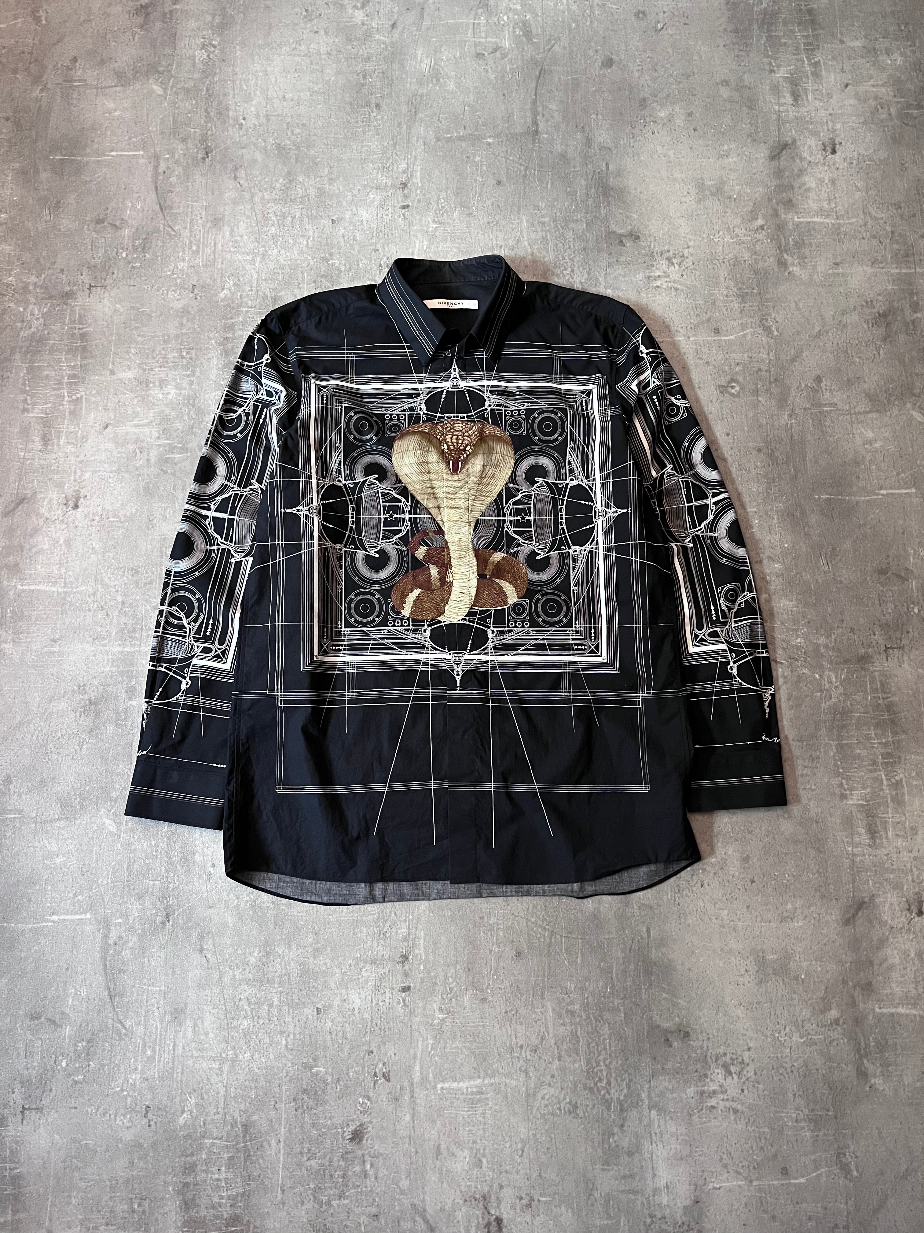 F/W 2016 Givenchy by Riccardo Tisci Cobra All Over Print Shirt Black Men -L