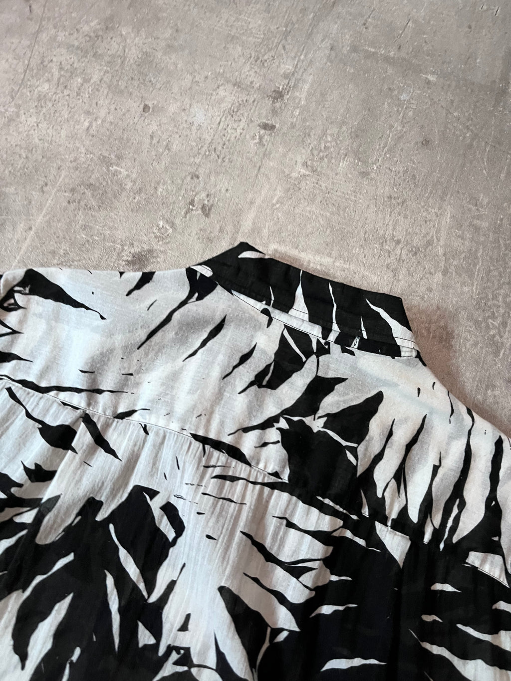 S/S 2016 Saint Laurent Paris Palm Tree Print Hawaiian Short Sleeve Shirt White Black Men - M