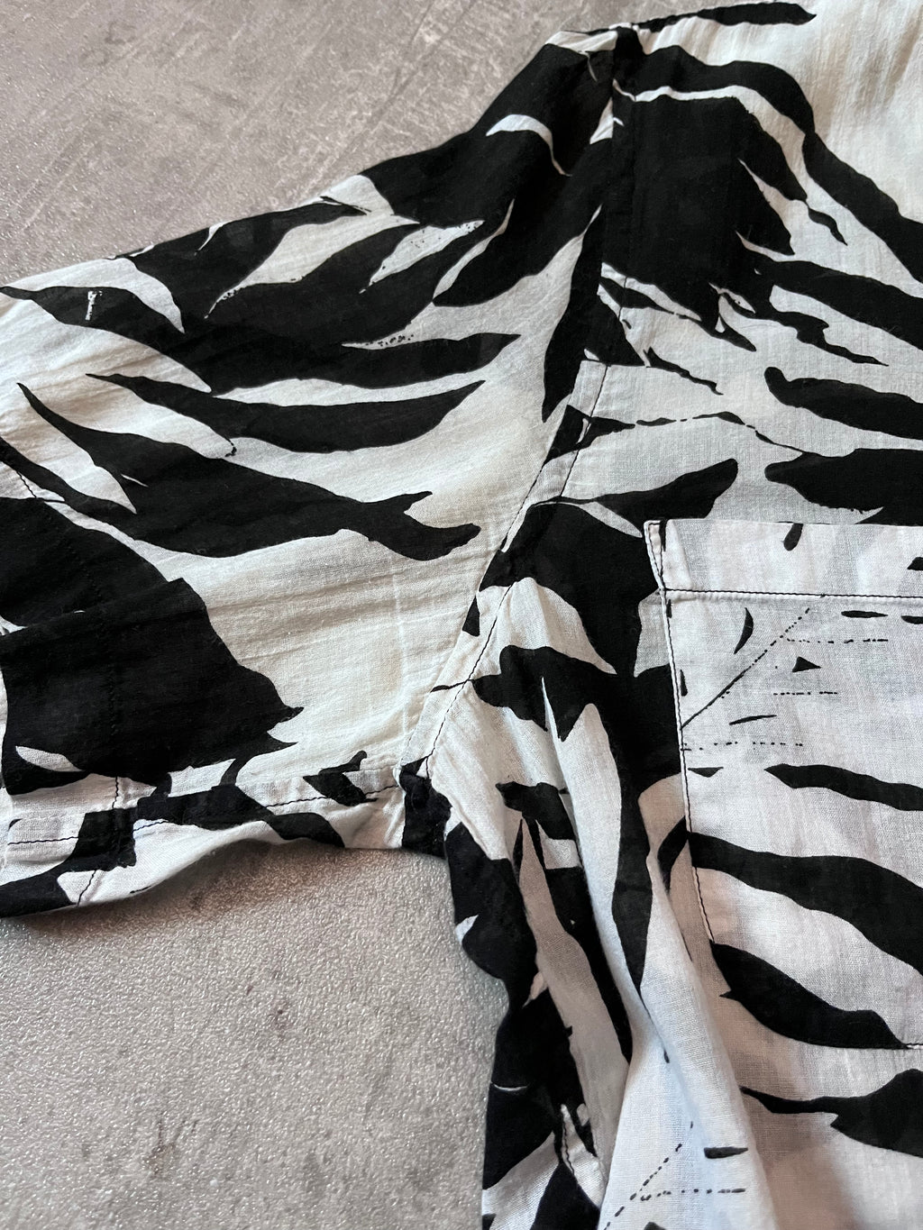 S/S 2016 Saint Laurent Paris Palm Tree Print Hawaiian Short Sleeve Shirt White Black Men - M