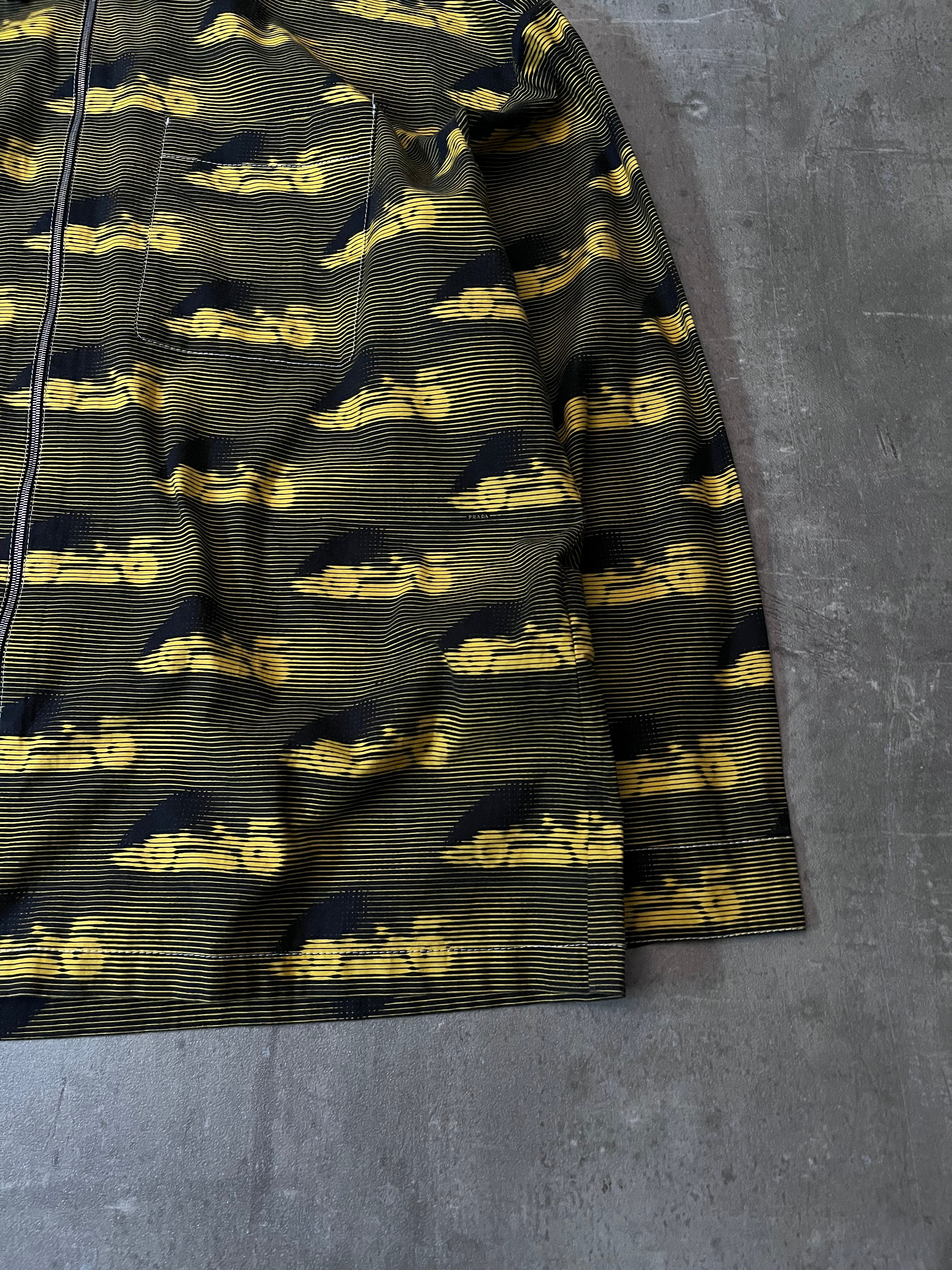 S/S 2015 Prada Racing All Over Print Light Jacket Zip Shirt Black Yellow Men - XL