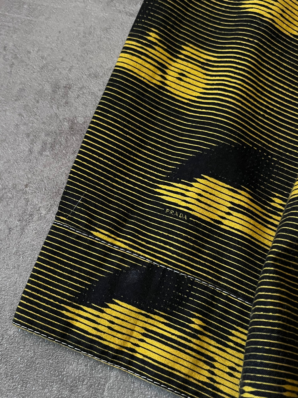 S/S 2015 Prada Racing All Over Print Light Jacket Zip Shirt Black Yellow Men - XL