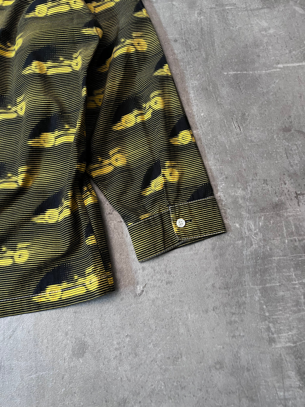 S/S 2015 Prada Racing All Over Print Light Jacket Zip Shirt Black Yellow Men - XL