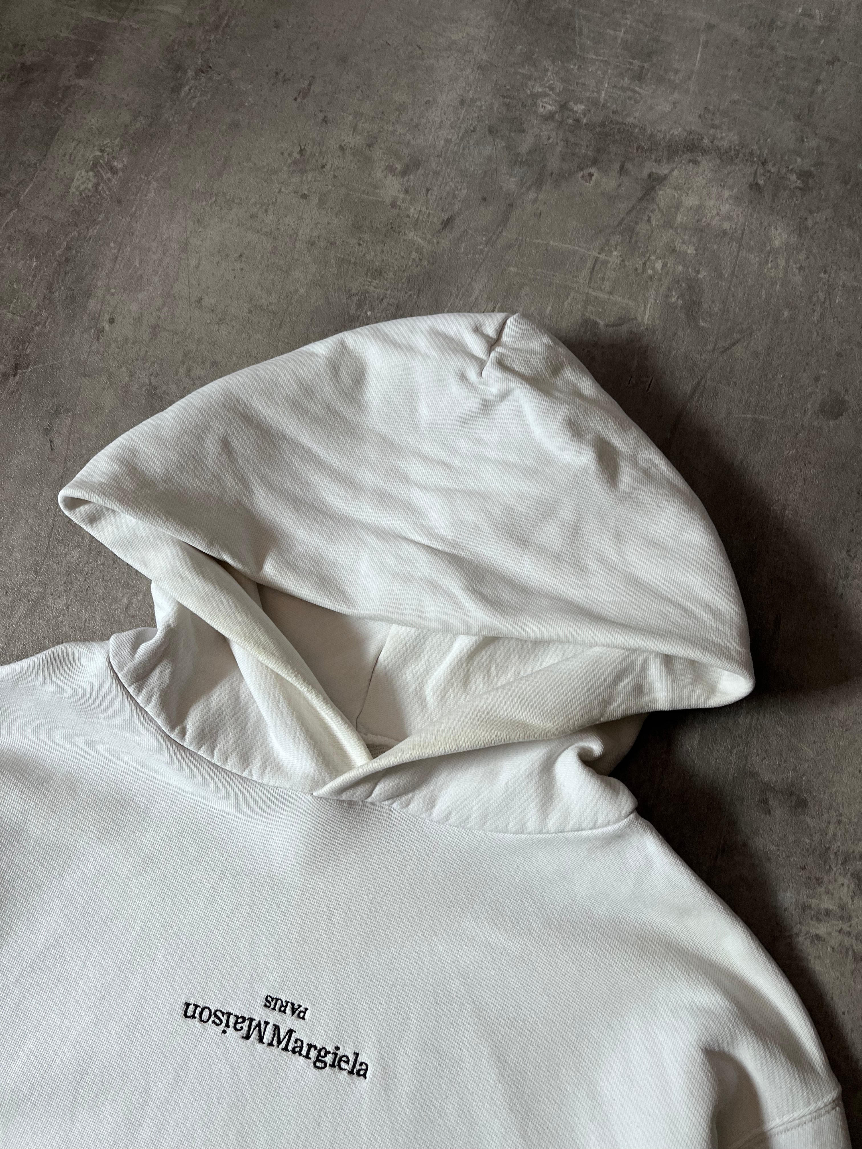 A/W 2020 Maison Margiela Upside Down Logo Hoodie White Men - L
