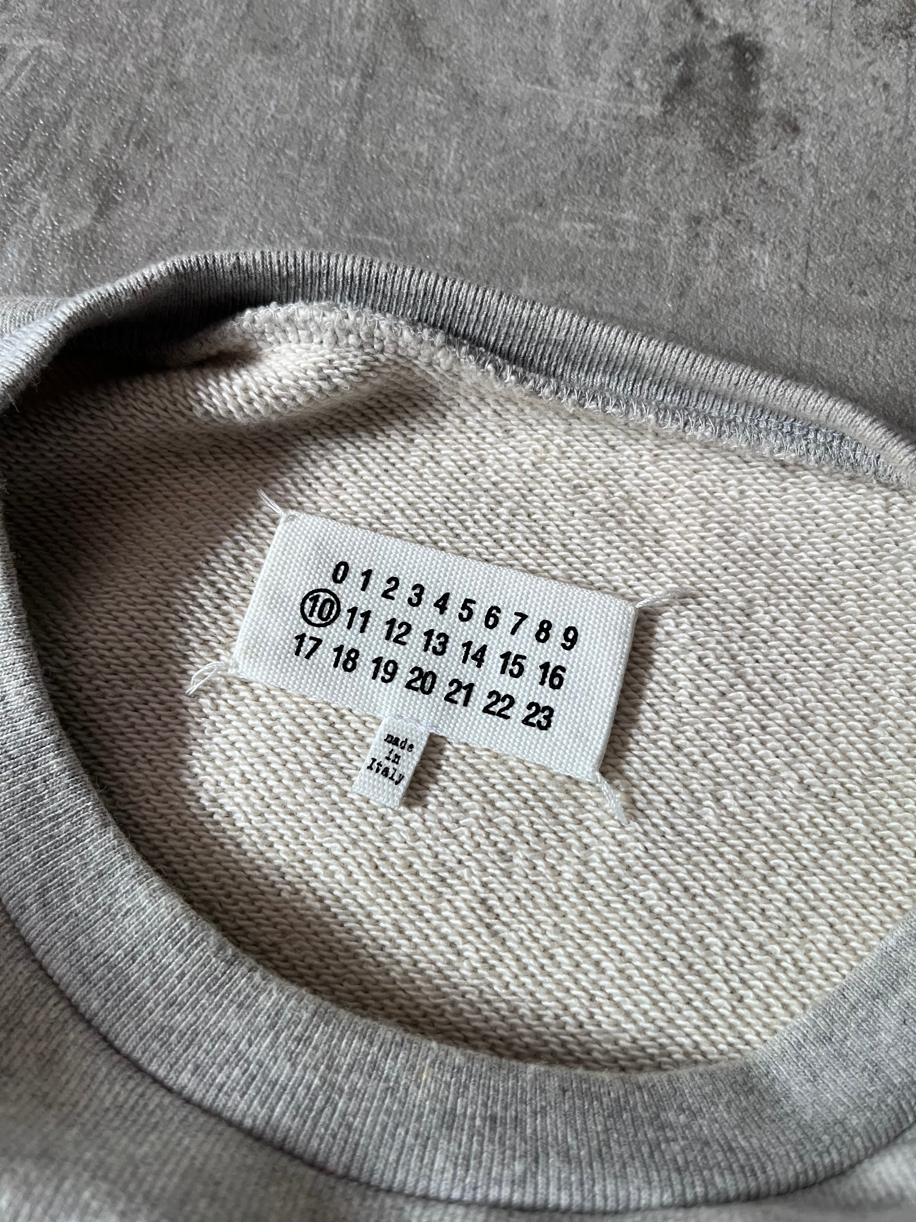 A/W 2020 Maison Margiela Upside Down Logo Sweatshirt Grey Man - L