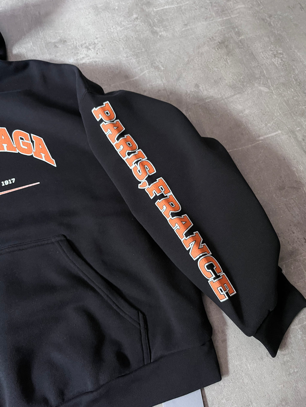 Balenciaga Maison Logo Hoodie Black Men - M