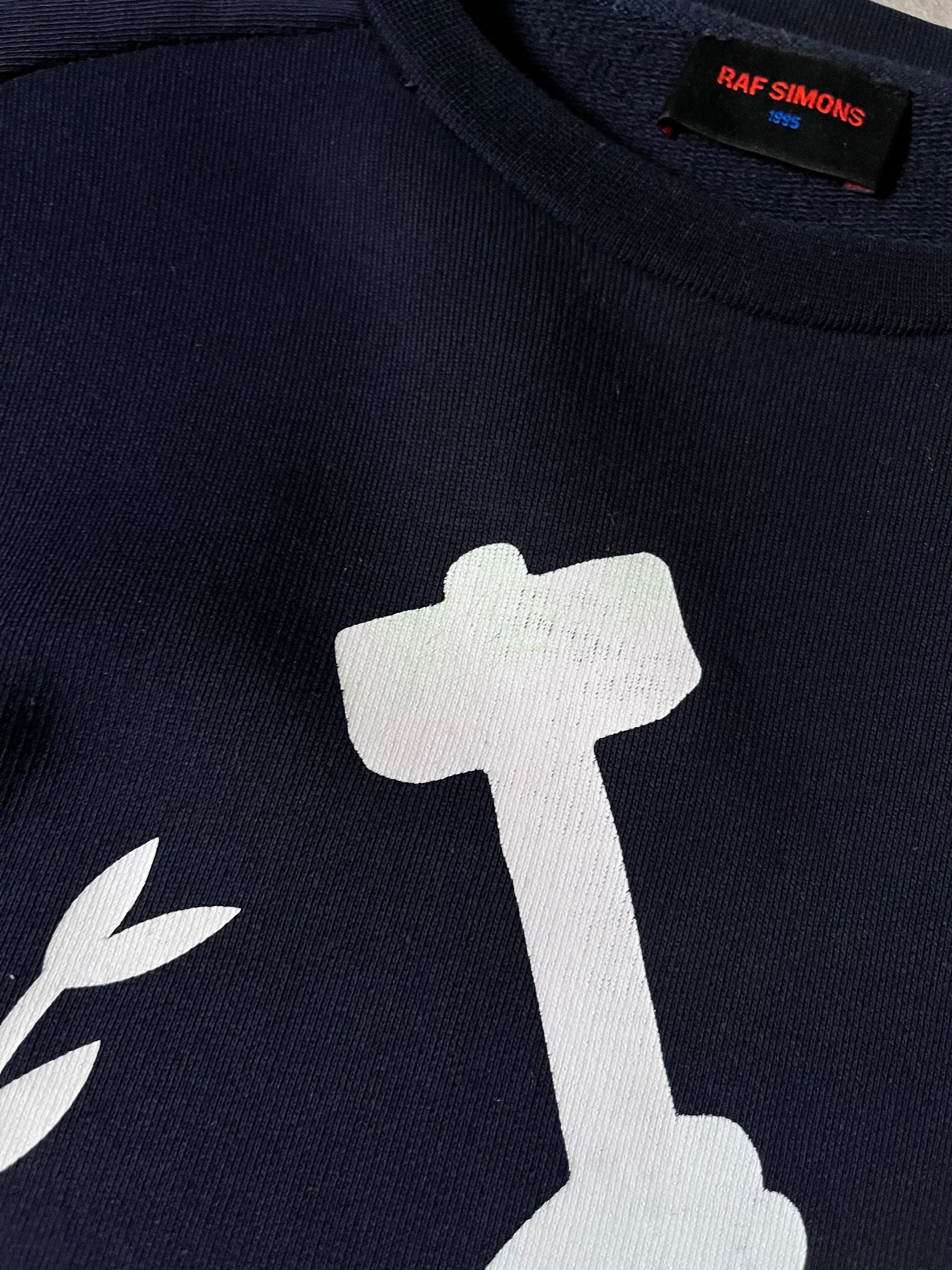 Raf Simons "One 9 Nine 5" Print Sweatshirt Navy Men - M