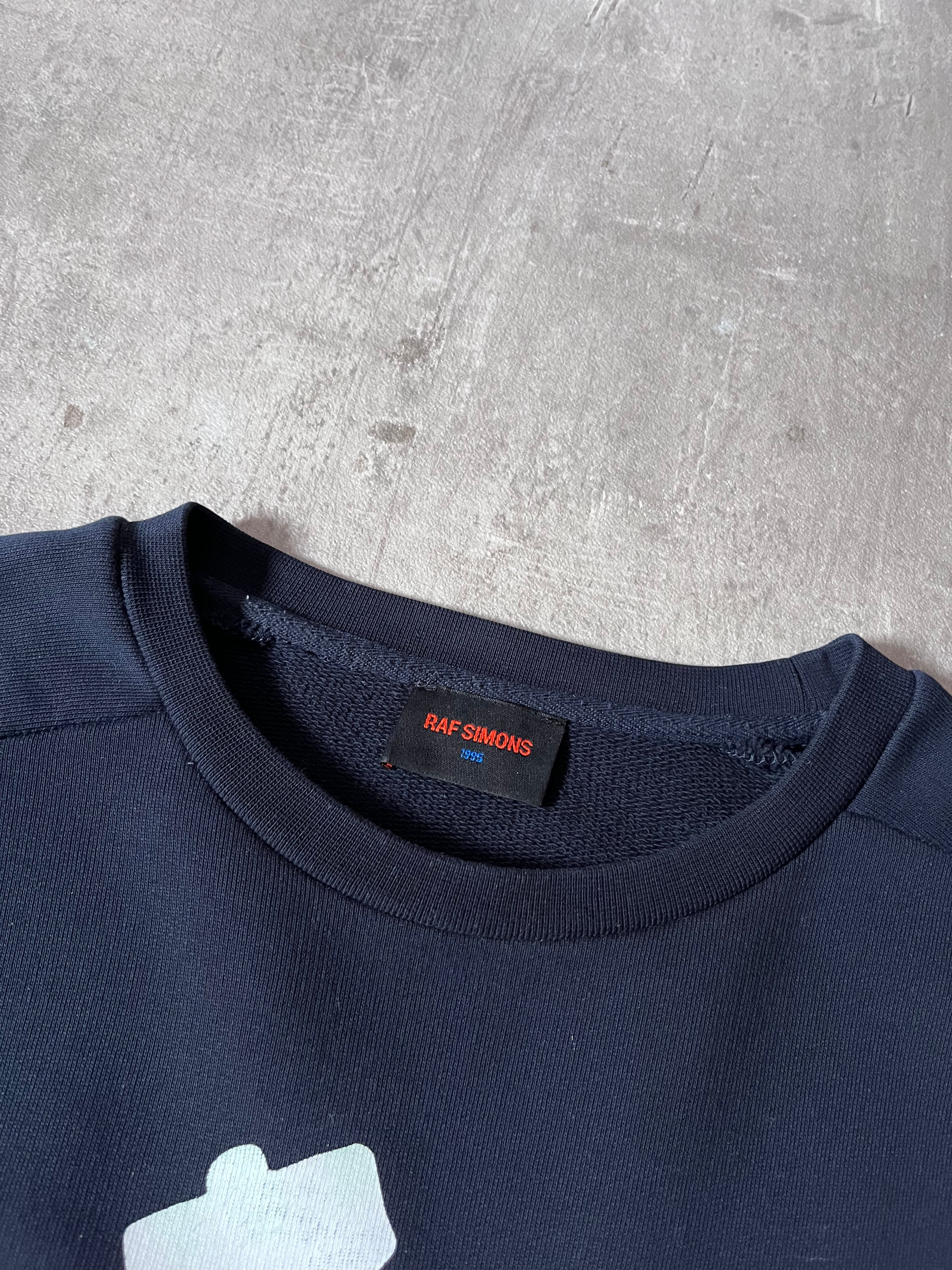 Raf Simons "One 9 Nine 5" Print Sweatshirt Navy Men - M